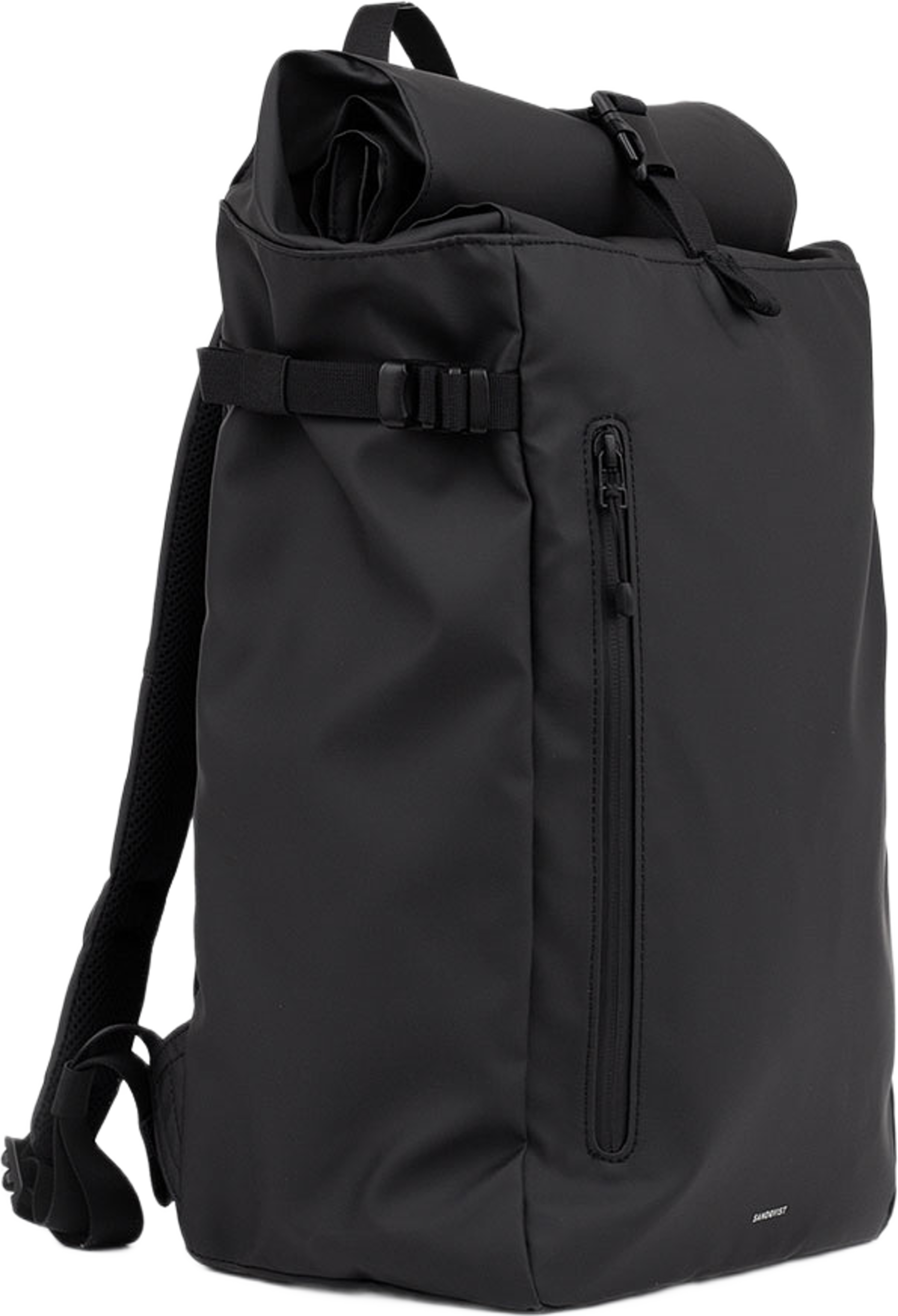 Sandqvist Backpack STREAM Slim Rolltop 16", från Sandqvist, i färgen Black. Klicka för att öppna bilden i stort format