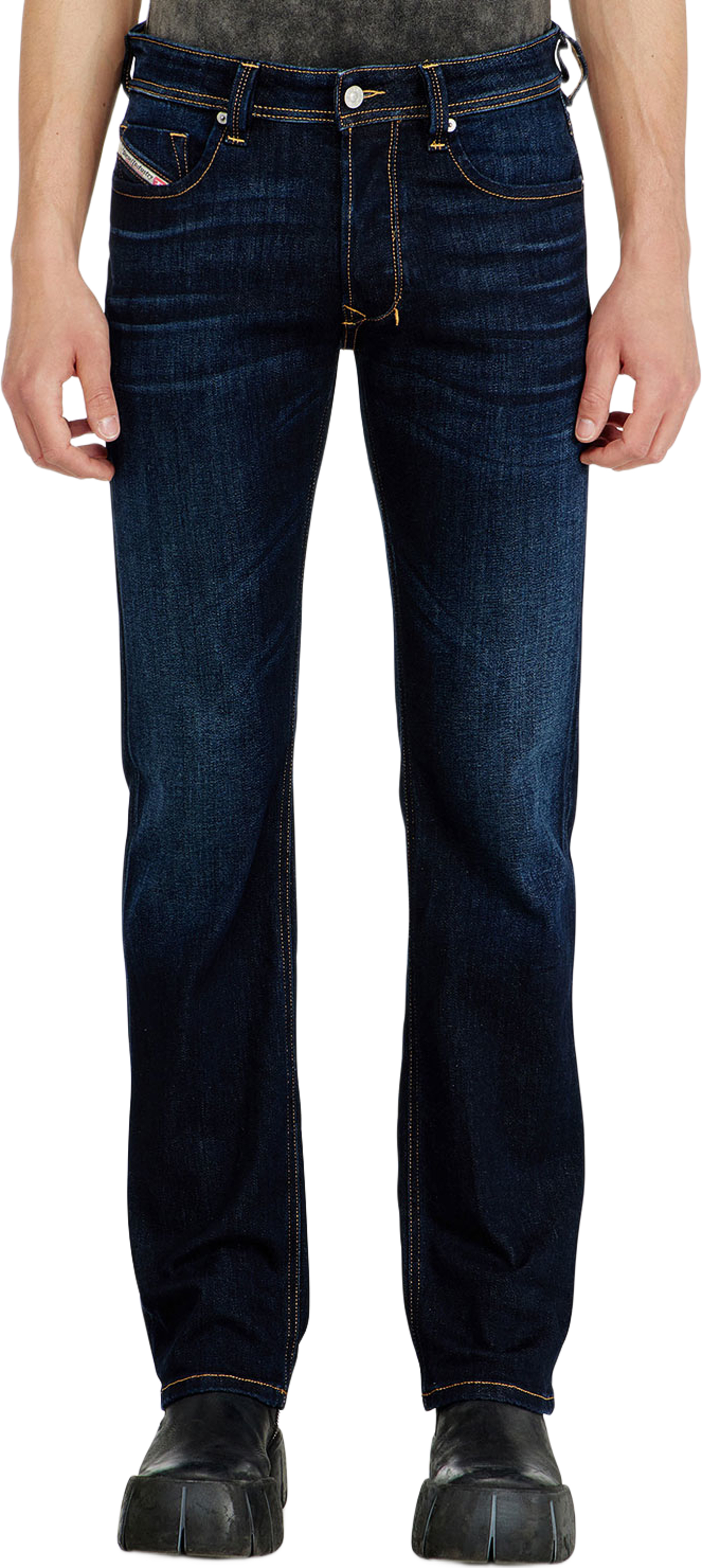 1985 Larkee L.30, från Diesel, i färgen Blue Denim. Klicka för att öppna bilden i stort format