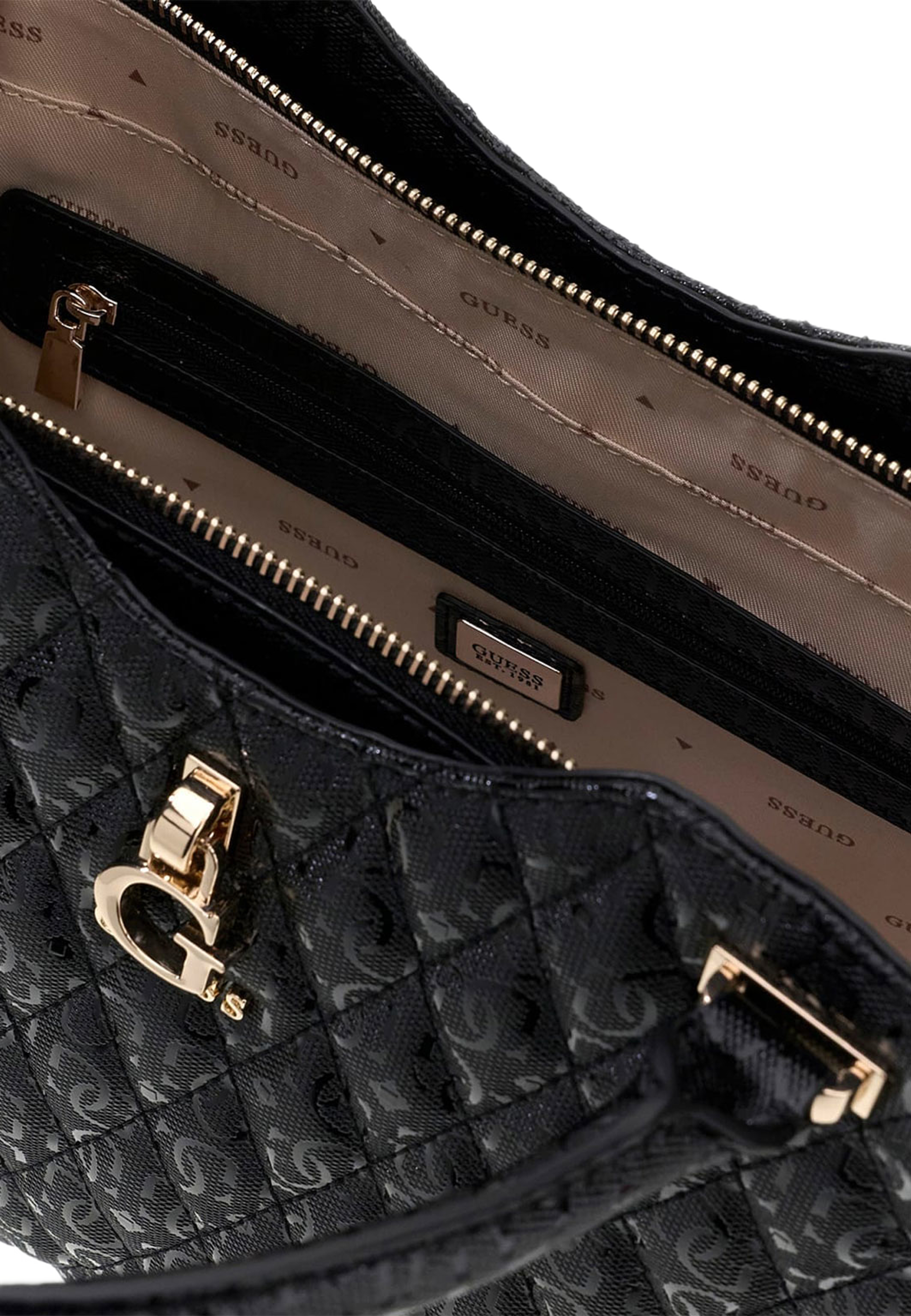 Tamara Satchel Bag, från Guess, i färgen Black. Klicka för att öppna bilden i stort format