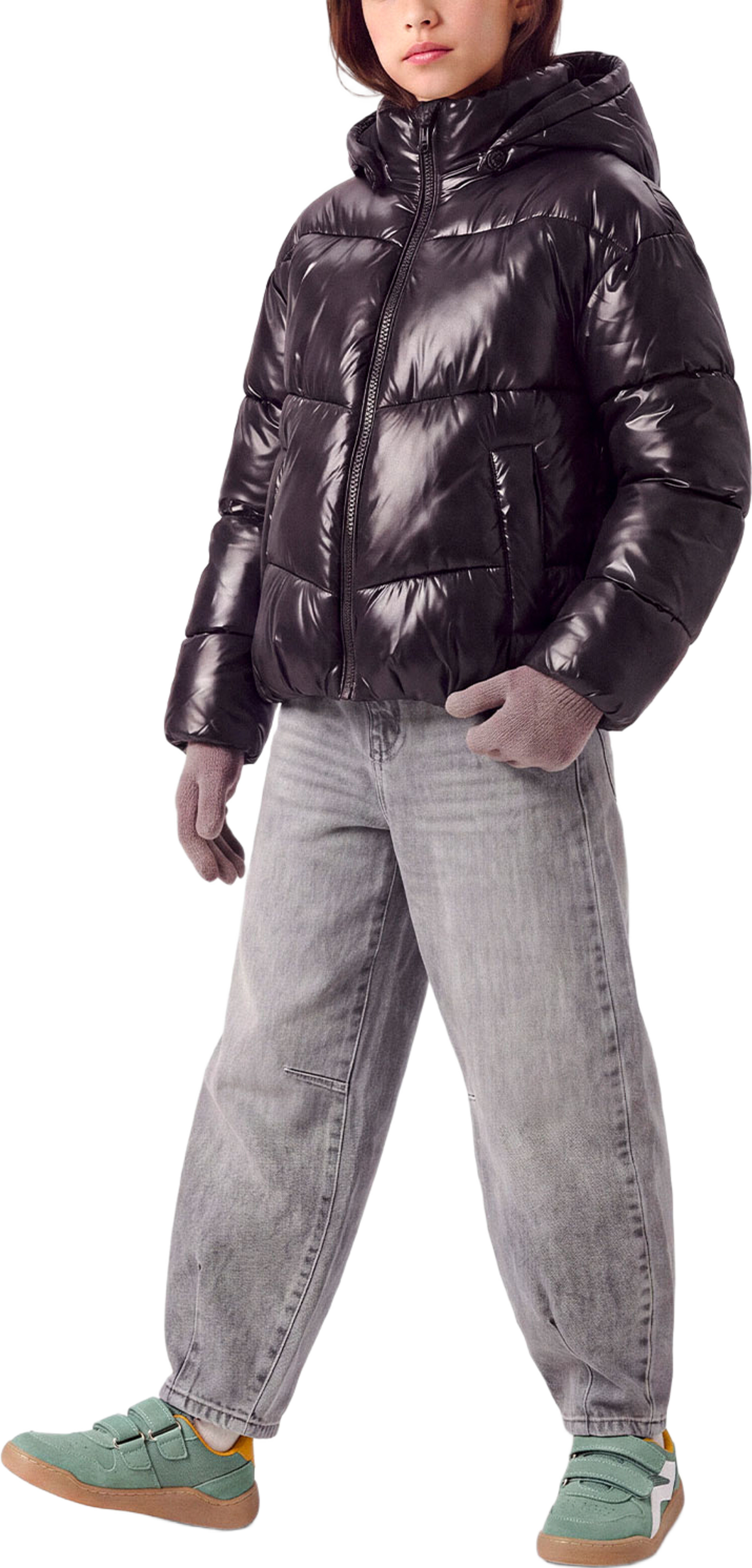 Miki Puffer Jacket, från Name It, i färgen Black. Klicka för att öppna bilden i stort format