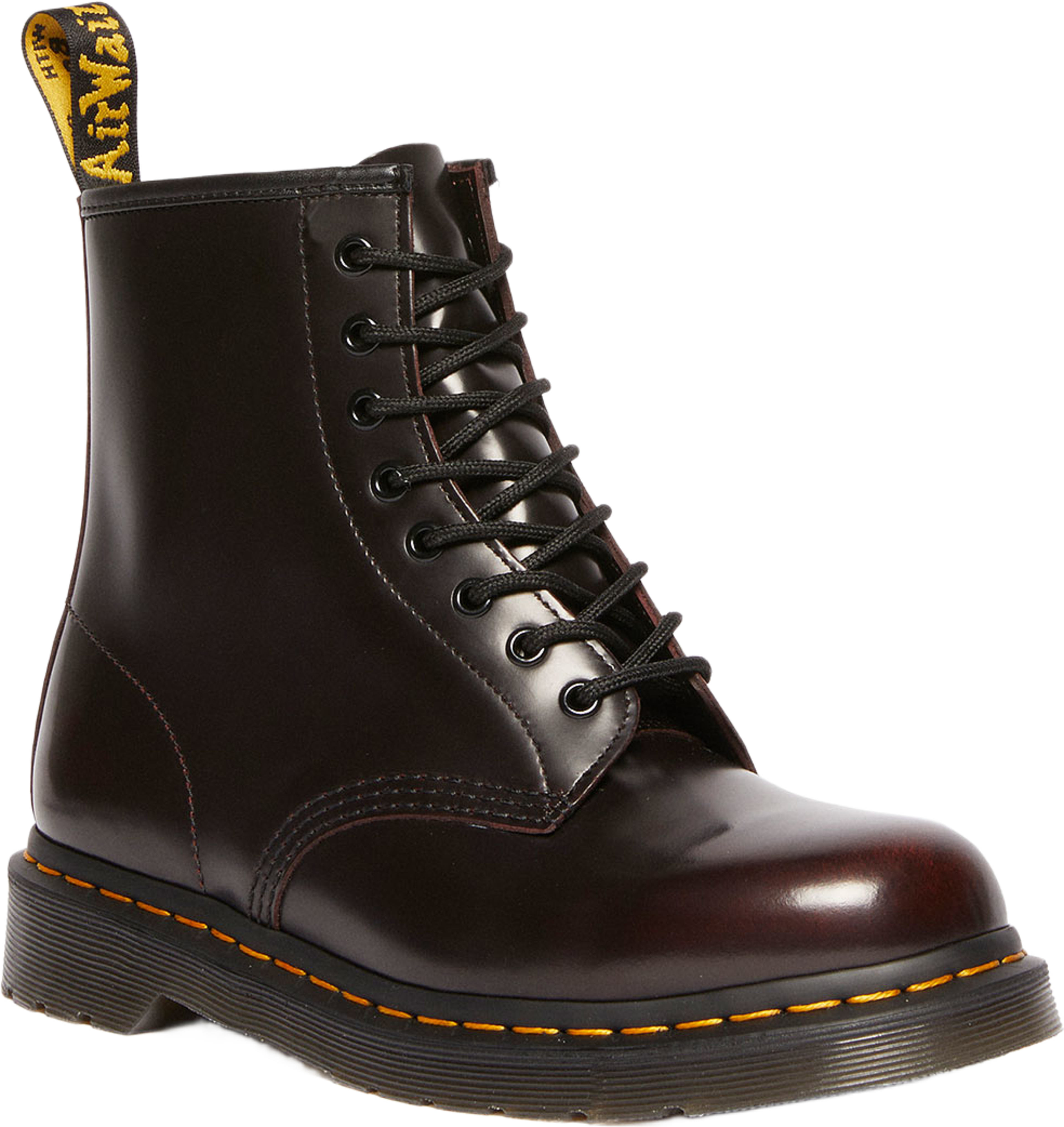 1460 Pascal, från Dr. Martens, i färgen Cherry Red. Klicka för att öppna bilden i stort format