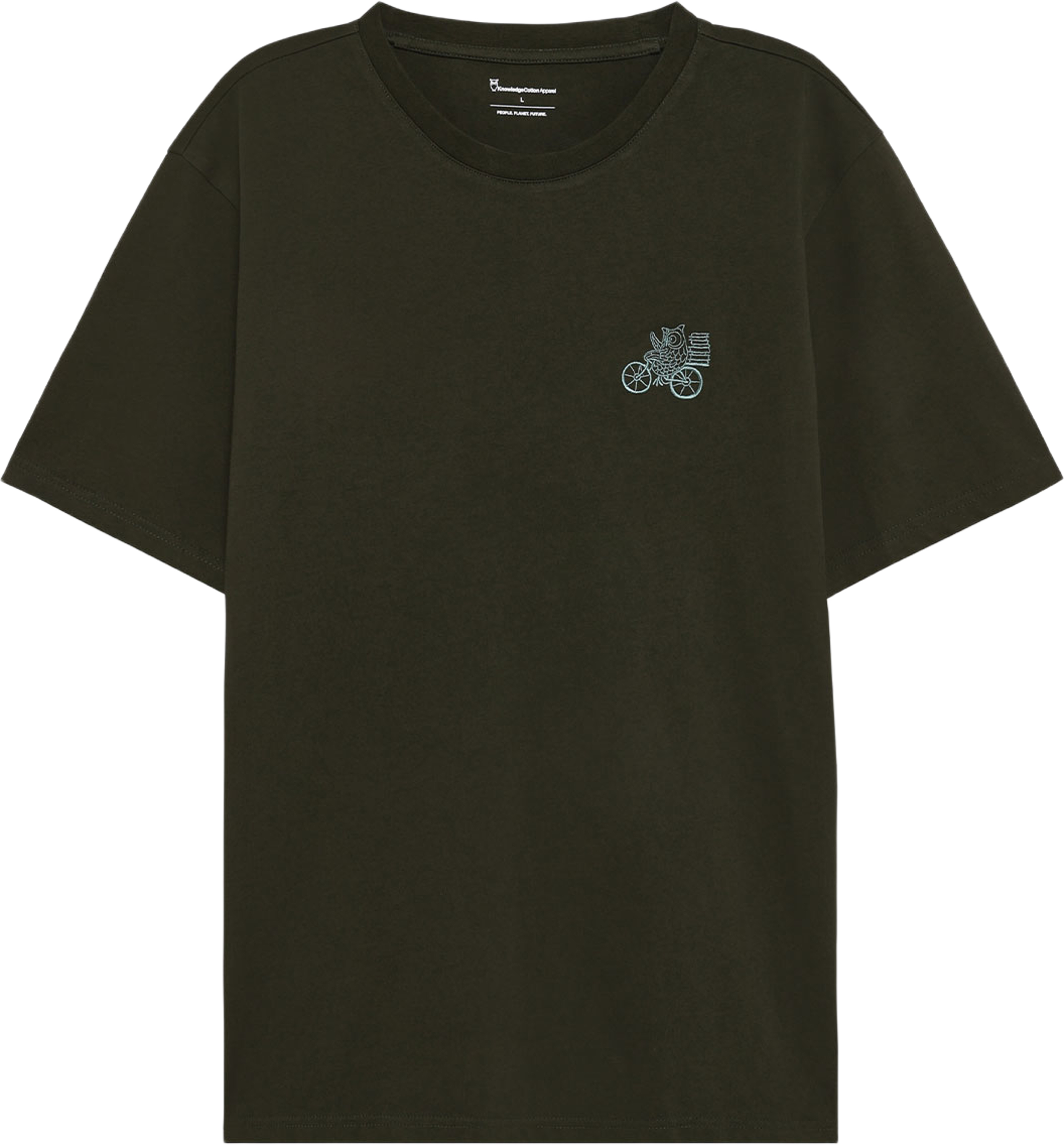 Chest Embroidery T-Shirt, från Knowledge Cotton Apparel, i färgen Forrest Night. Klicka för att öppna bilden i stort format