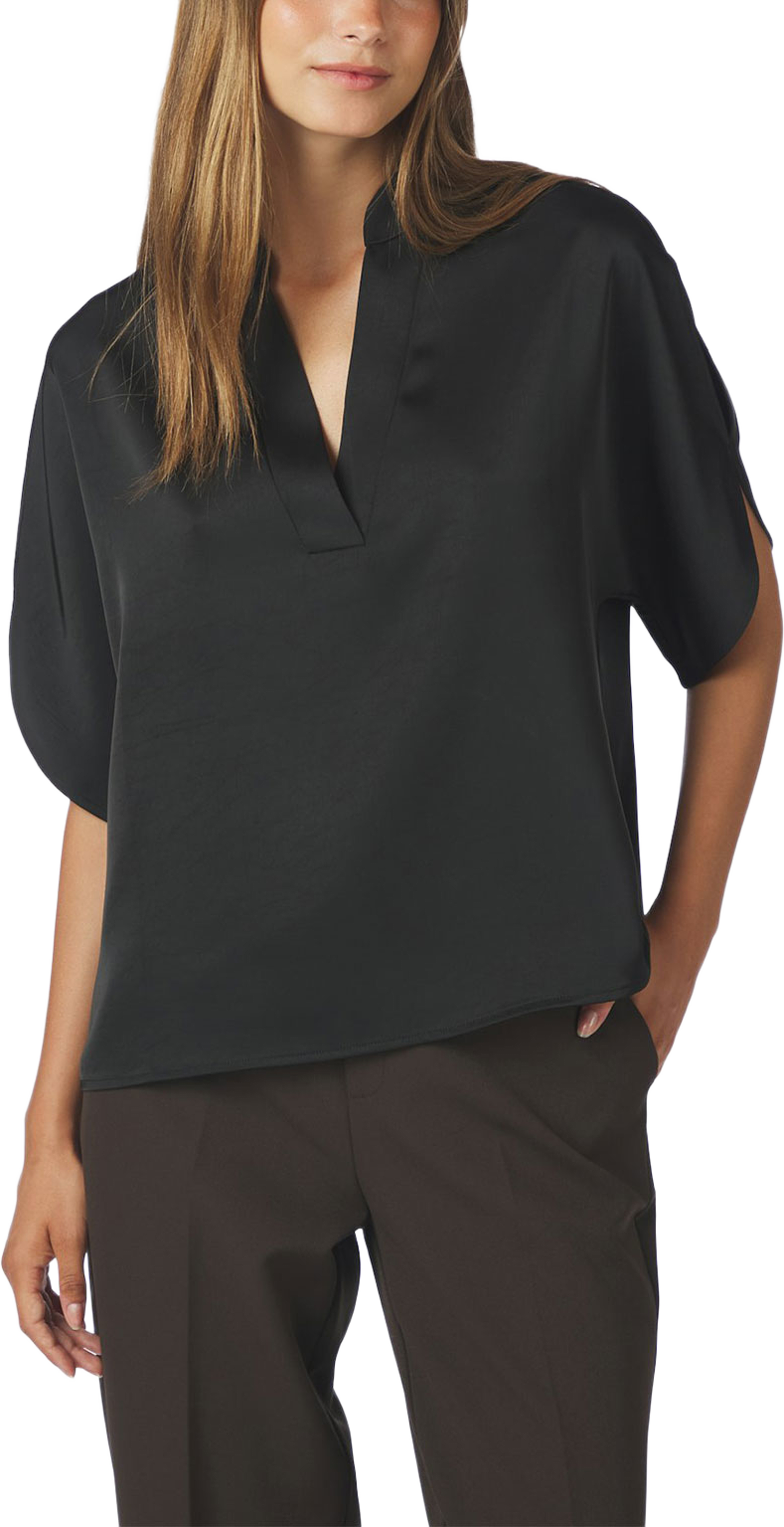 Anelle Heavy Sateen Blouse, från Neo Noir, i färgen Black Levering. Klicka för att öppna bilden i stort format