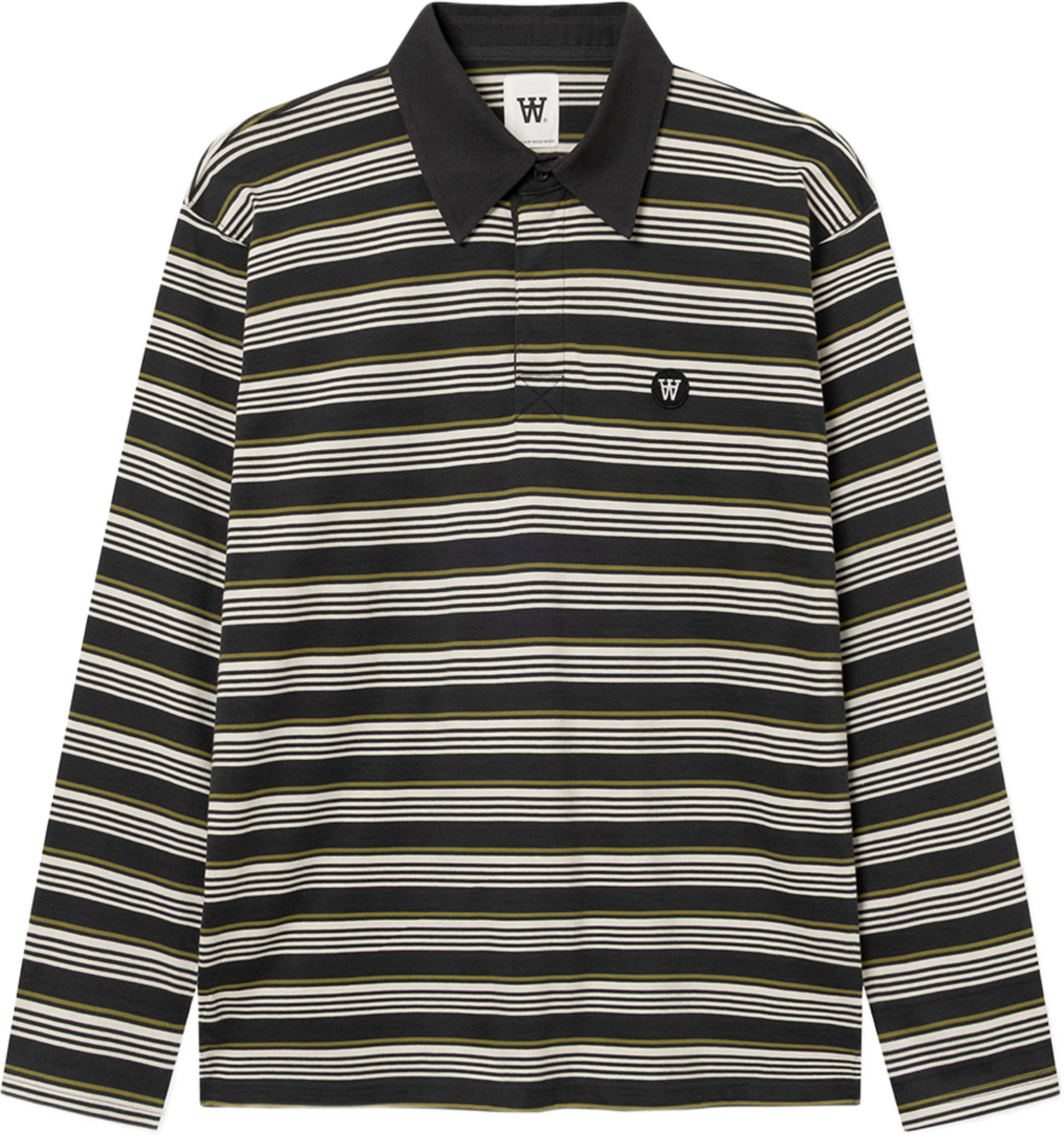 Landon X polo, från Wood Wood, i färgen Pirate Black Stripe. Klicka för att öppna bilden i stort format
