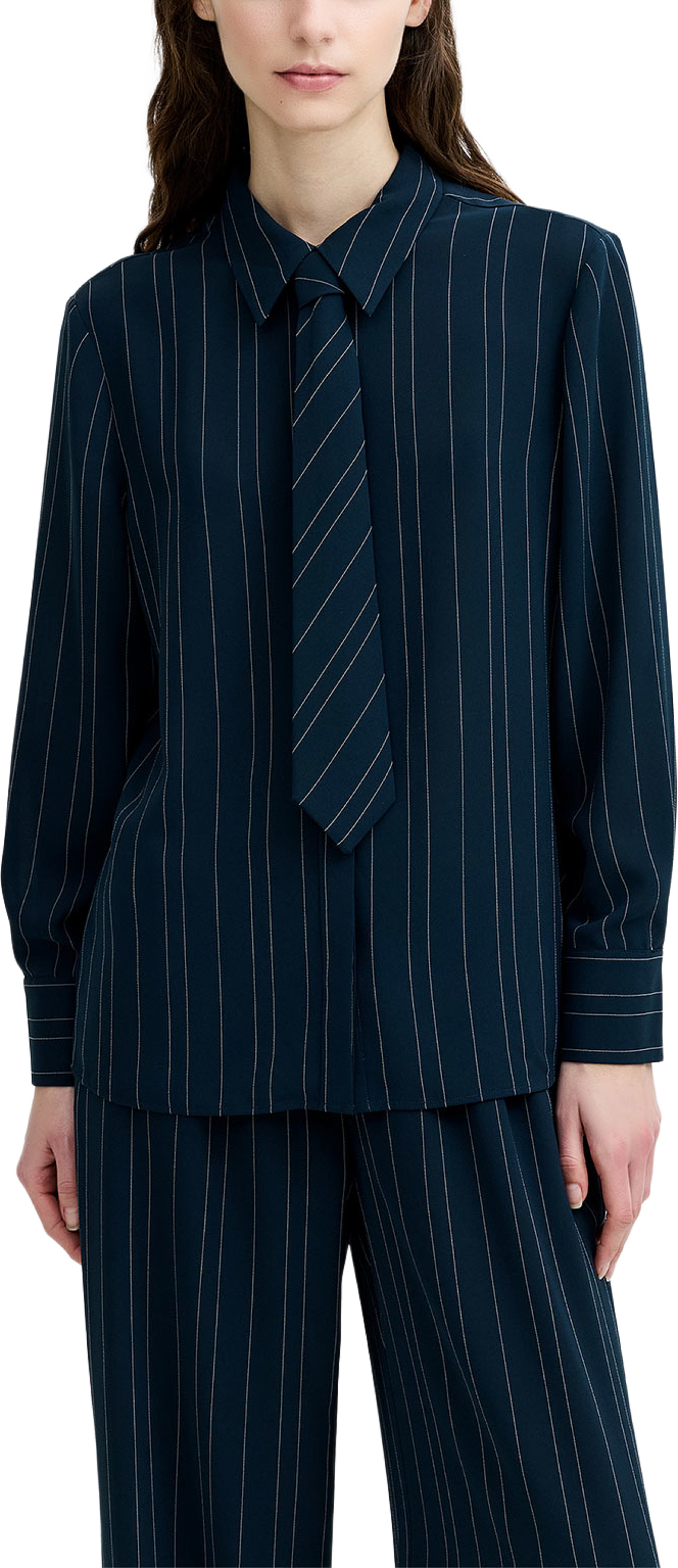 Erma Pinstripe Tie Long Sleeve Shirt, från French Connection, i färgen New Nvy/Ethe Blue. Klicka för att öppna bilden i stort format