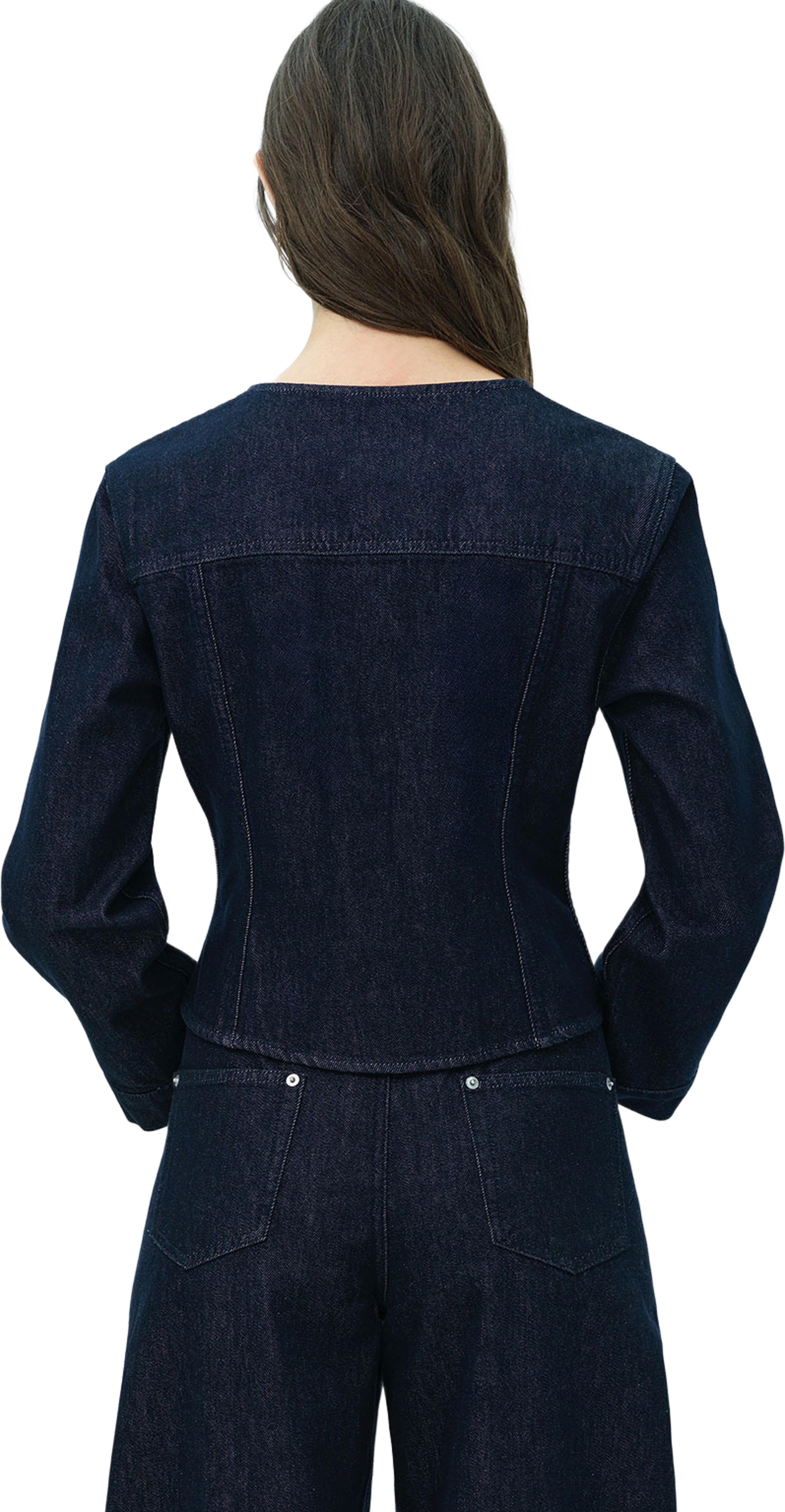 Collarless Fitted Dark Wash Denim Jacket, från French Connection, i färgen Raw Indigo. Klicka för att öppna bilden i stort format