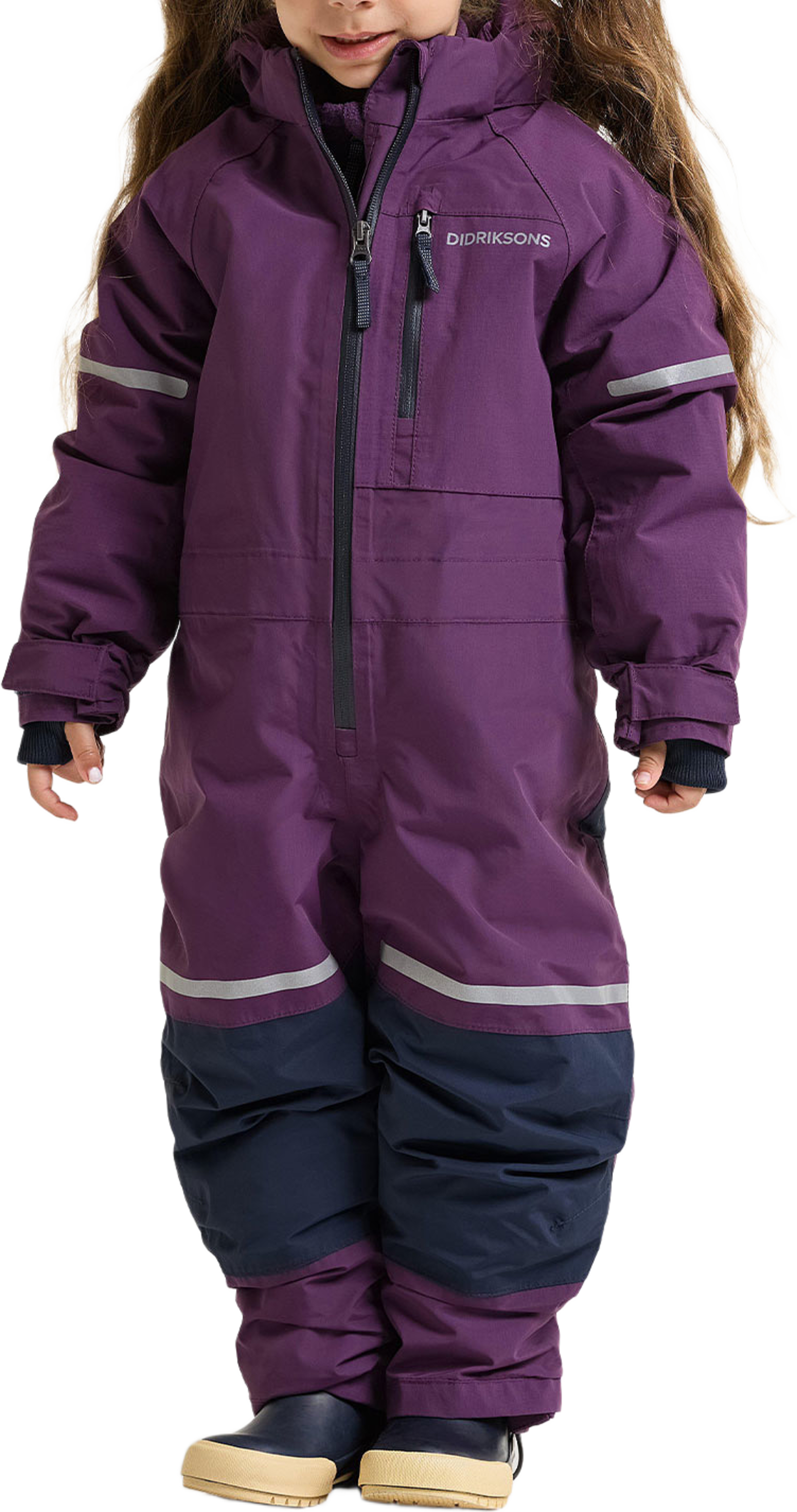 Falken Coverall 2, från Didriksons, i färgen Northen Purple. Klicka för att öppna bilden i stort format