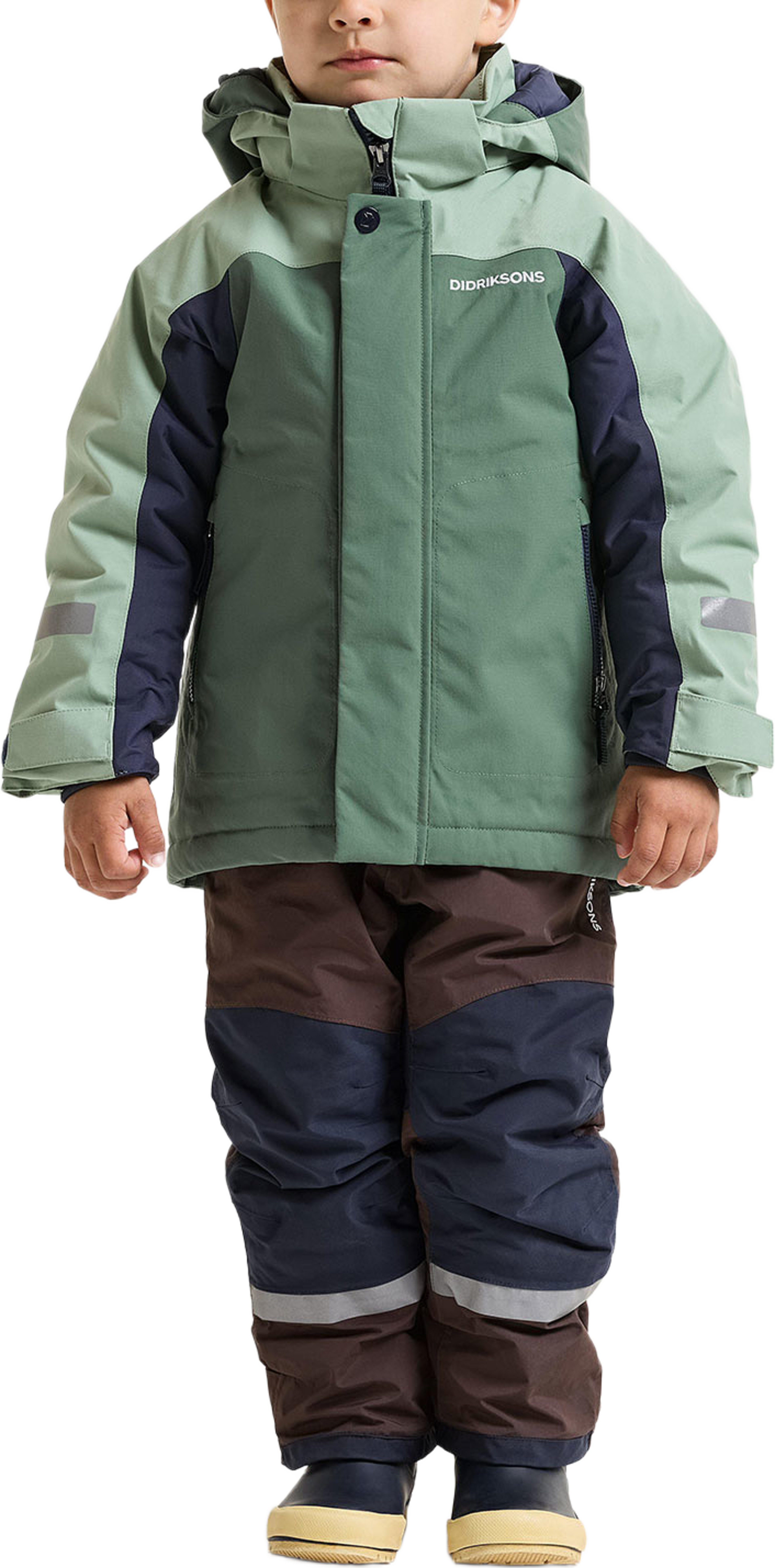 Neptun Jacket 5, från Didriksons, i färgen Dark Moss. Klicka för att öppna bilden i stort format