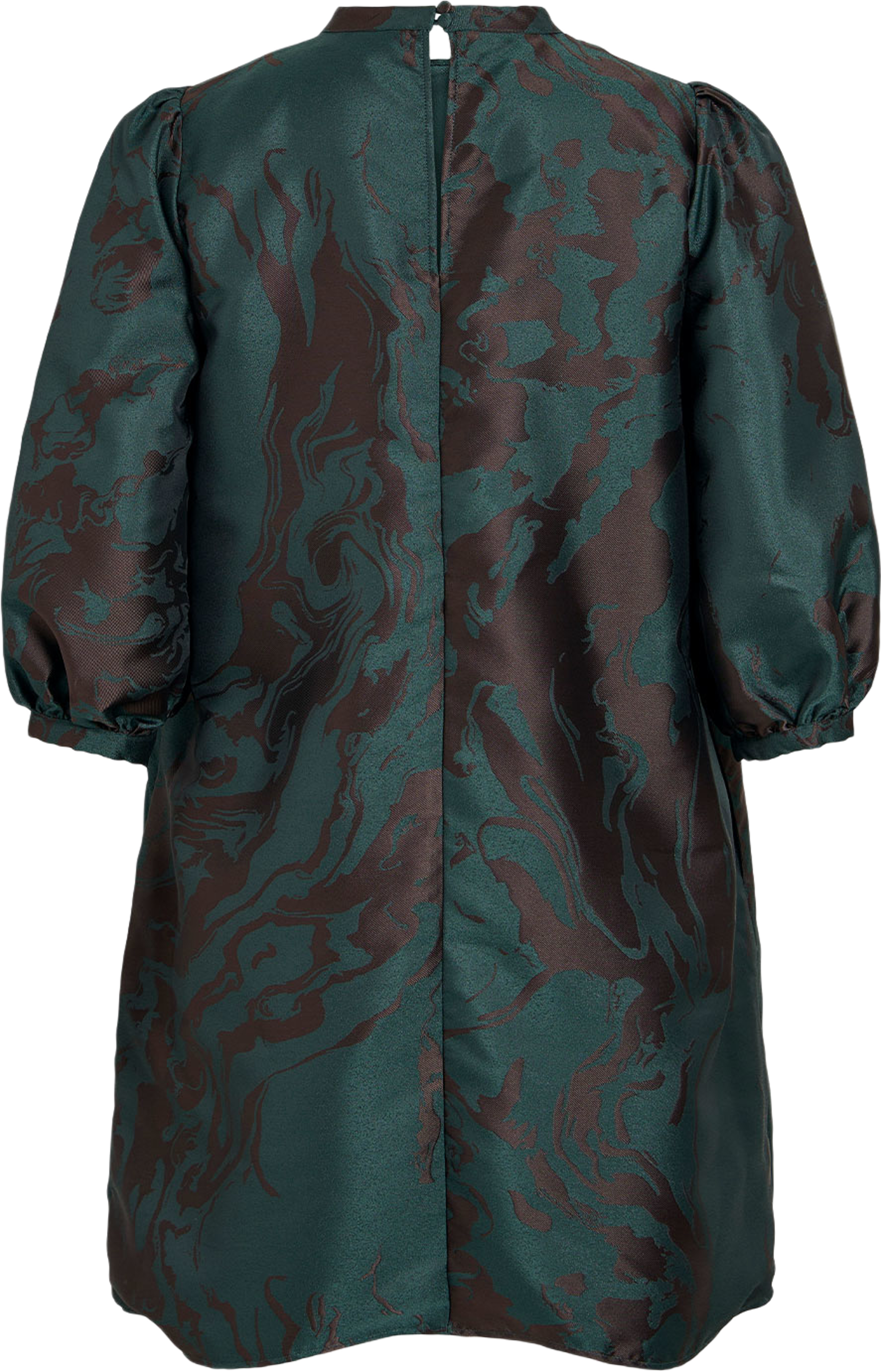 Vilenuna O-Neck Dress, från Vila, i färgen Ponderosa Pine Jaquard. Klicka för att öppna bilden i stort format