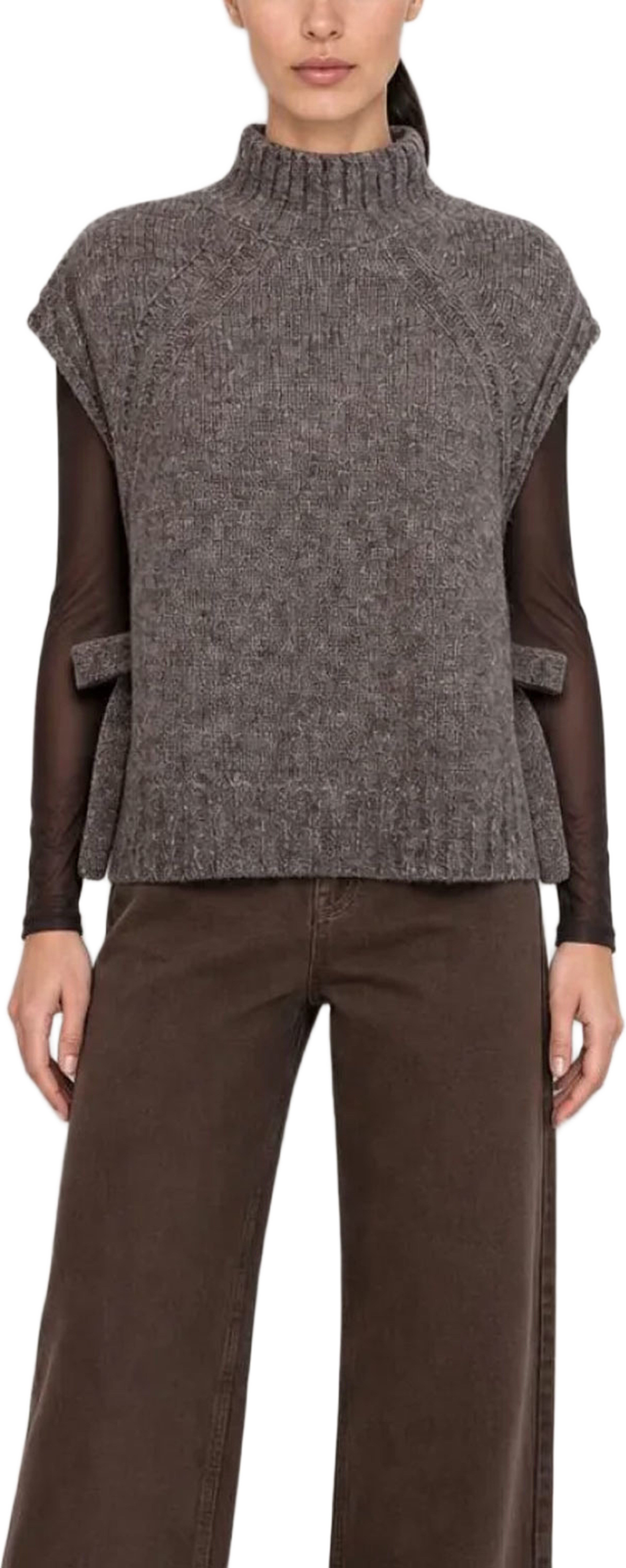 Tela 1 T-Shirt, från Leveté Room, i färgen After Dark. Klicka för att öppna bilden i stort format
