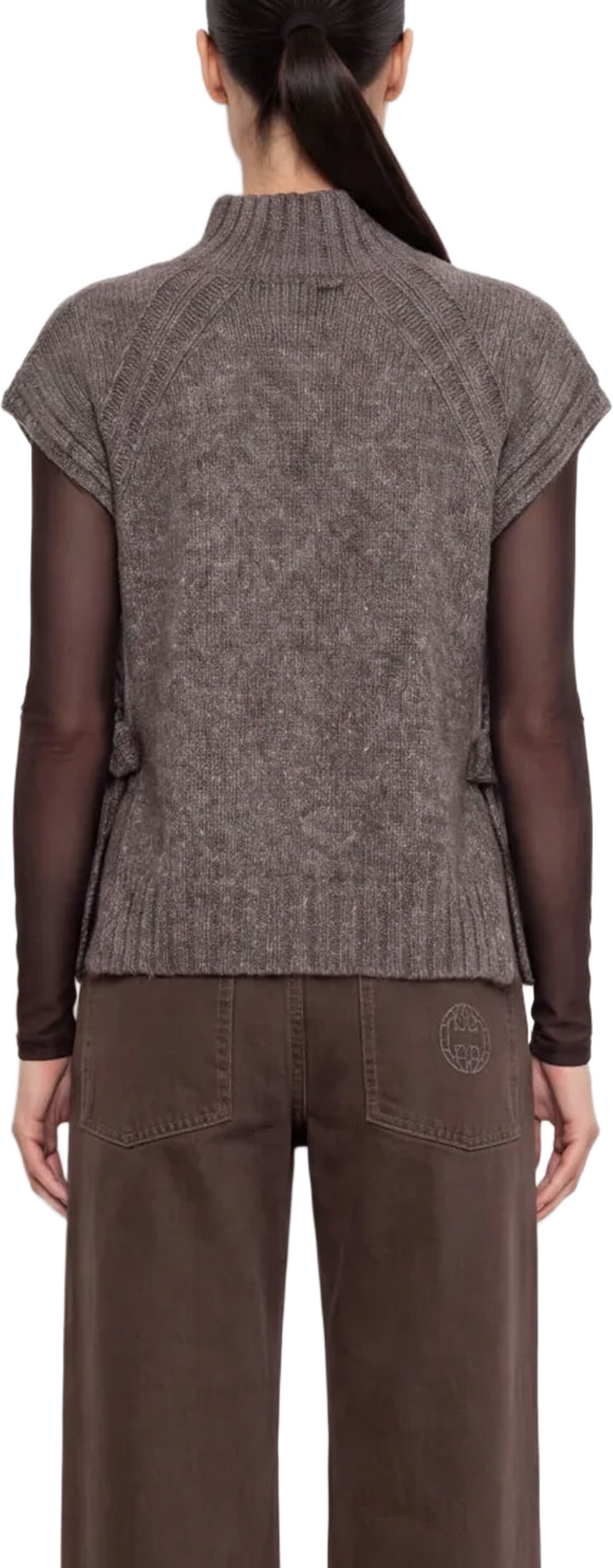 Tela 1 T-Shirt, från Leveté Room, i färgen After Dark. Klicka för att öppna bilden i stort format