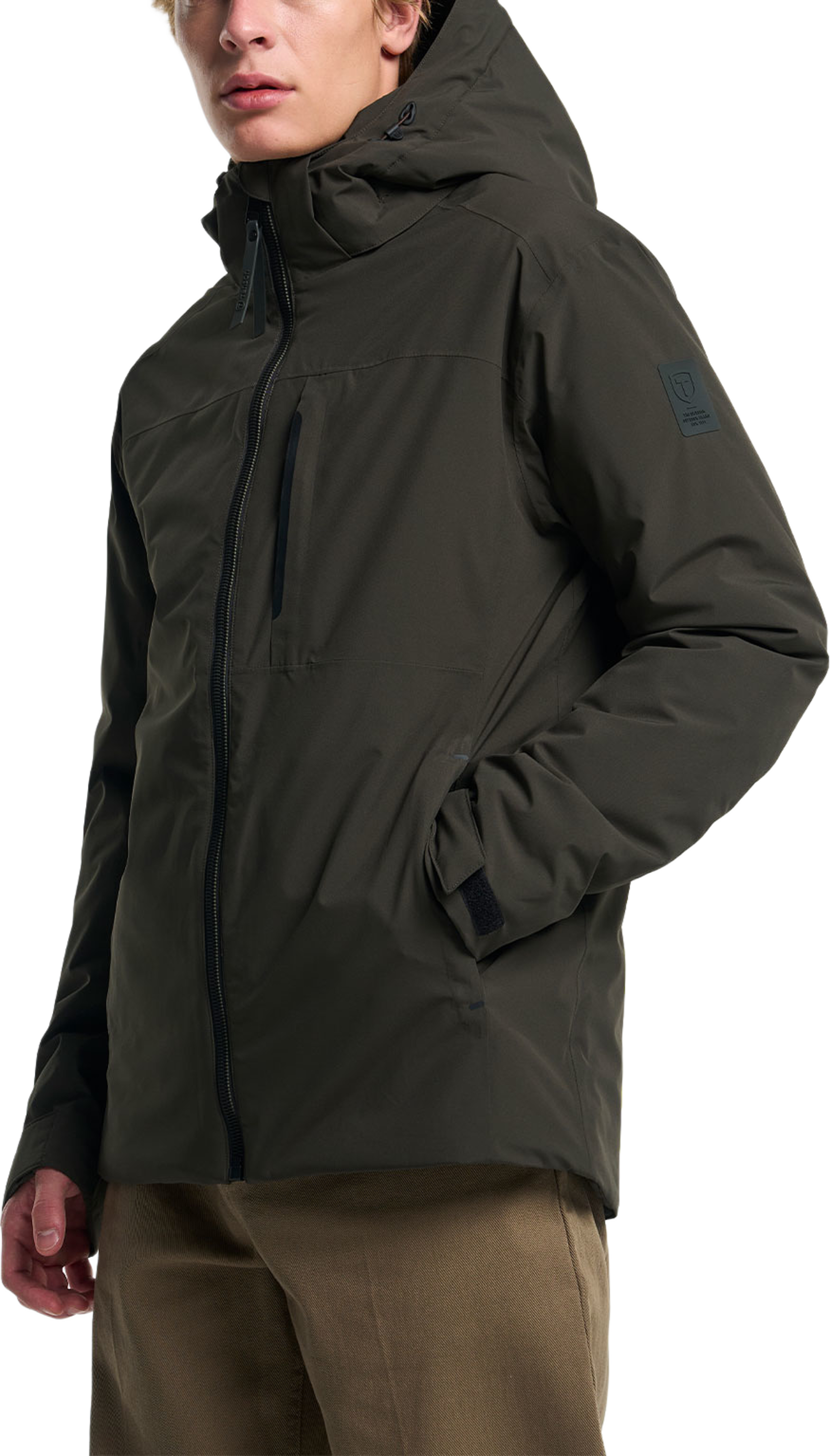 Gavin Jacket Men, från Tenson, i färgen Dark Olive. Klicka för att öppna bilden i stort format