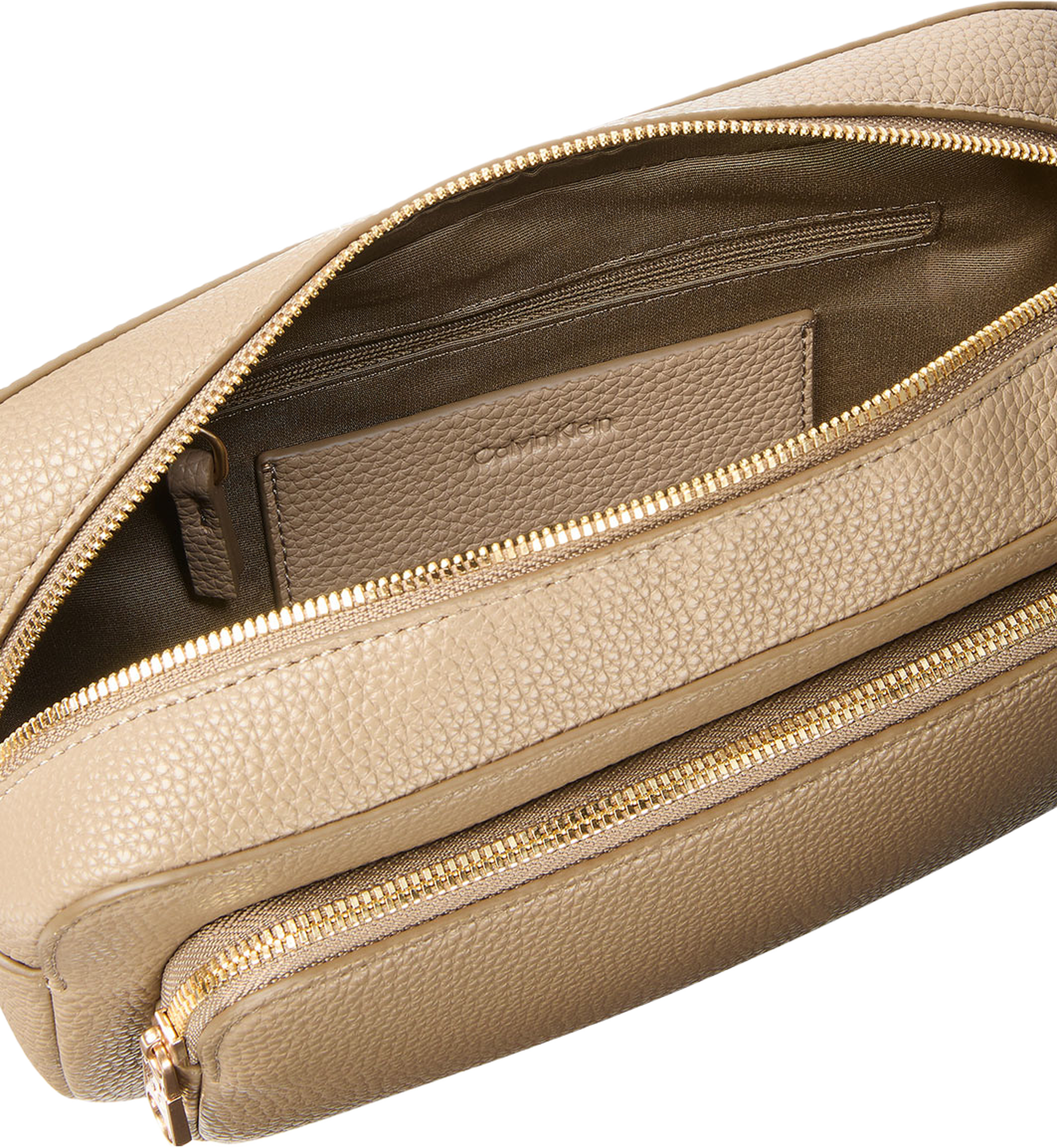 Webbing Pocket Crossover Bag, från Calvin Klein, i färgen Burnt Gray. Klicka för att öppna bilden i stort format