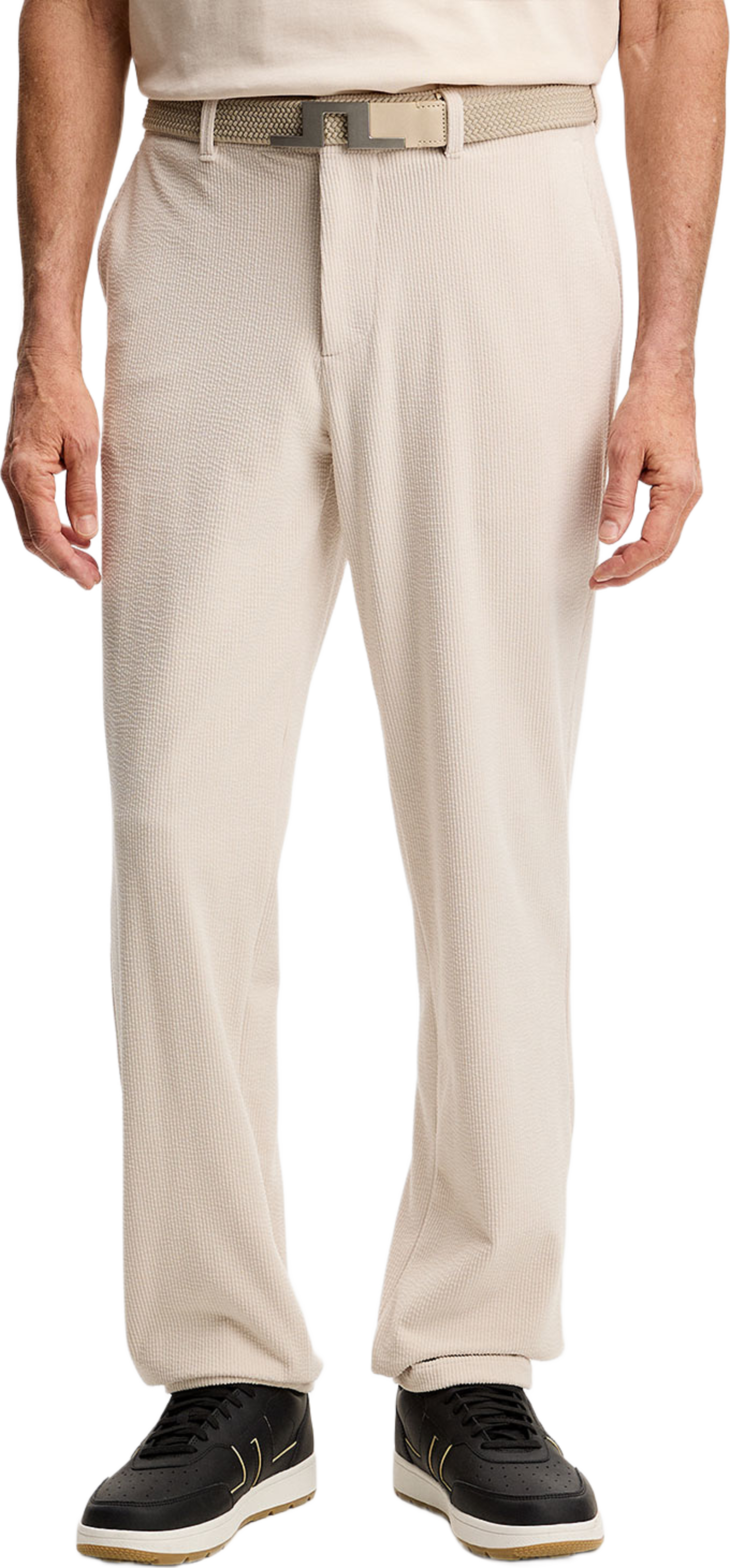 Logan Drape Cord Pants, från J.Lindeberg, i färgen Moonbeam. Klicka för att öppna bilden i stort format