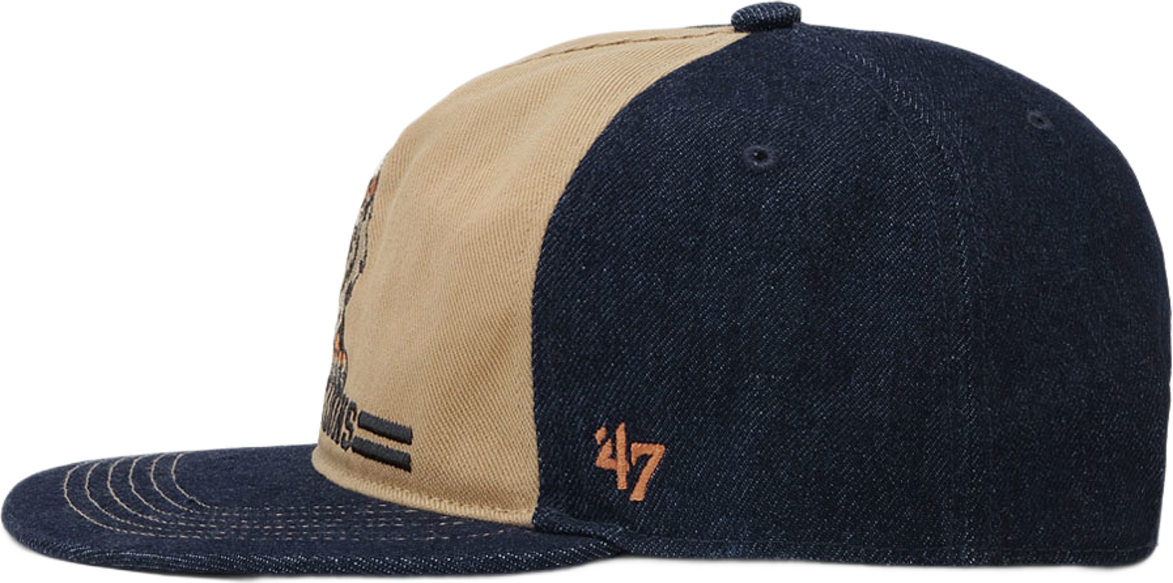 Ld X Nfl Wordmark Contrast Stitch, från LES DEUX, i färgen Dark Navy. Klicka för att öppna bilden i stort format