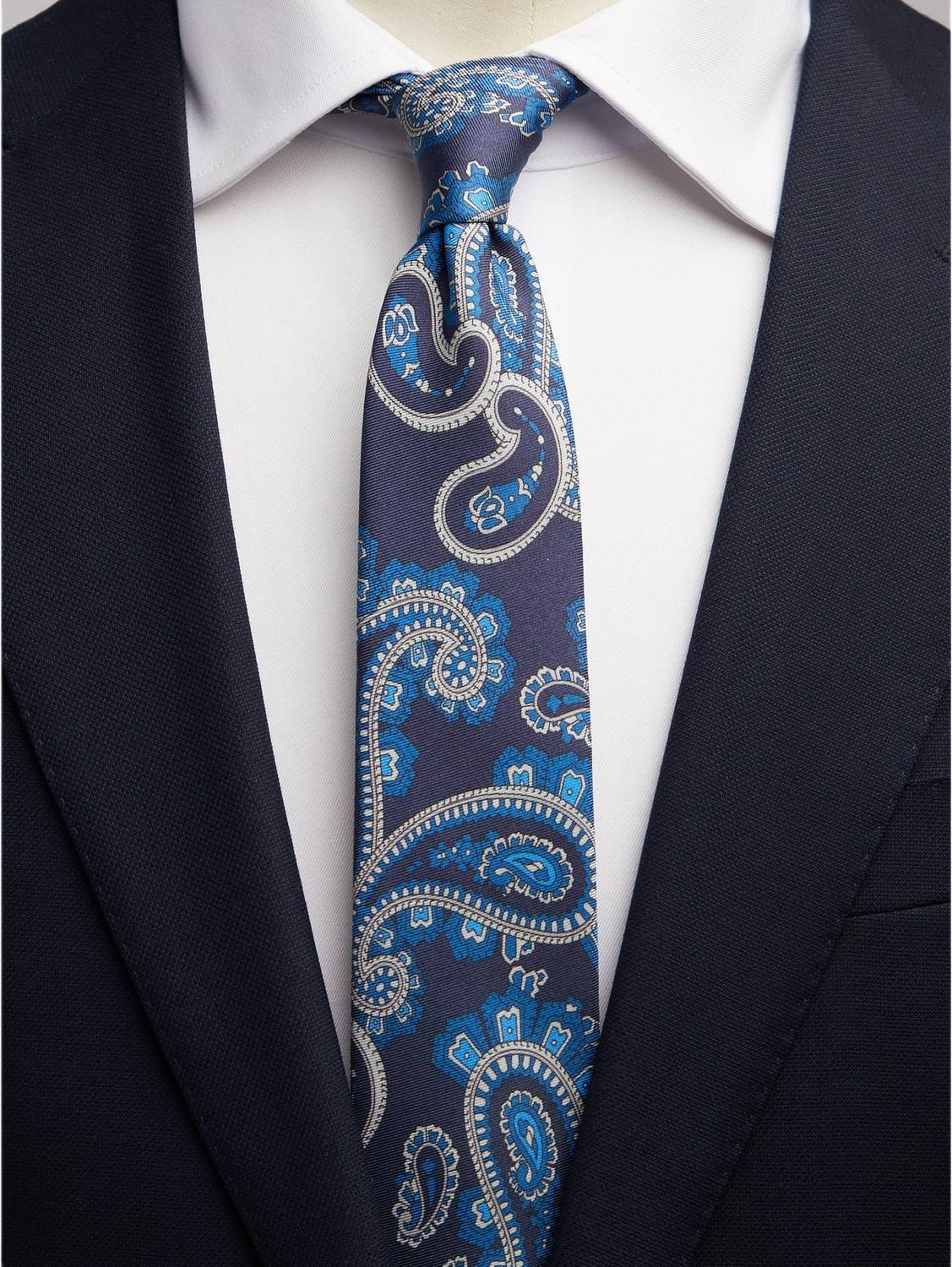 Tie Paisley