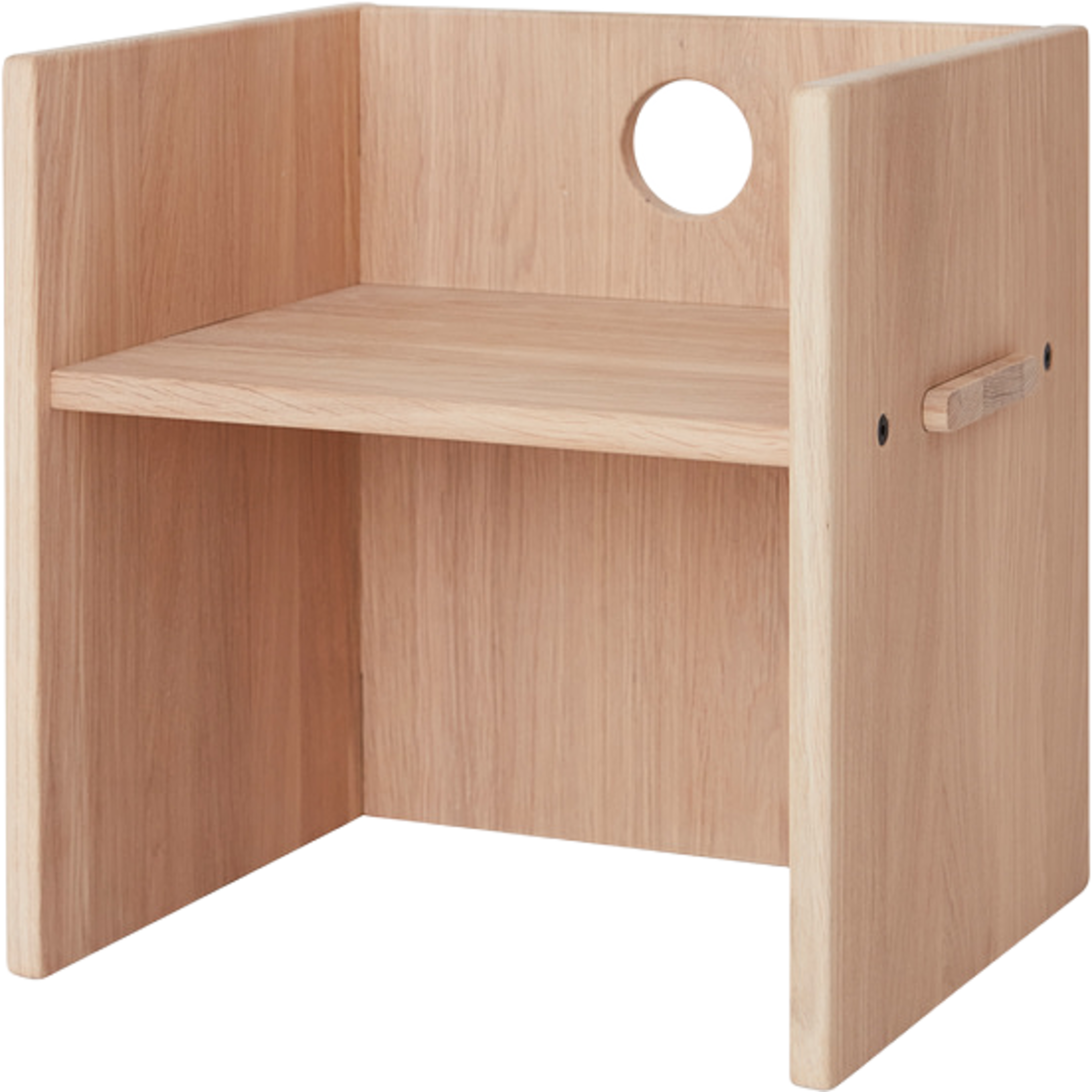 Arca Chair, från OYOY Mini, i färgen nature. Klicka för att öppna bilden i stort format