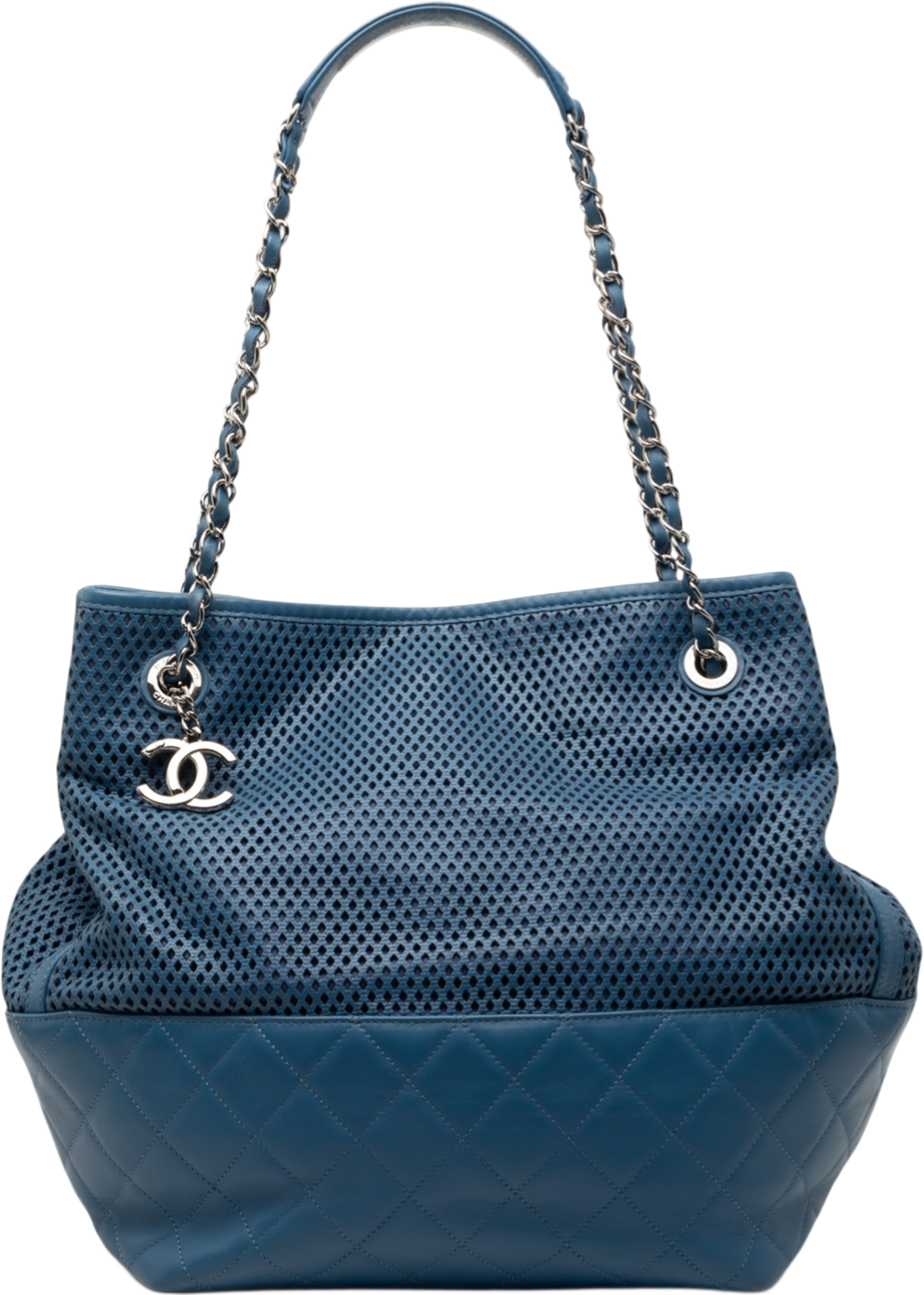 Chanel Perforated Calfskin Up In The Air North South Tote, från Luxclusif, i färgen blue. Klicka för att öppna bilden i stort format