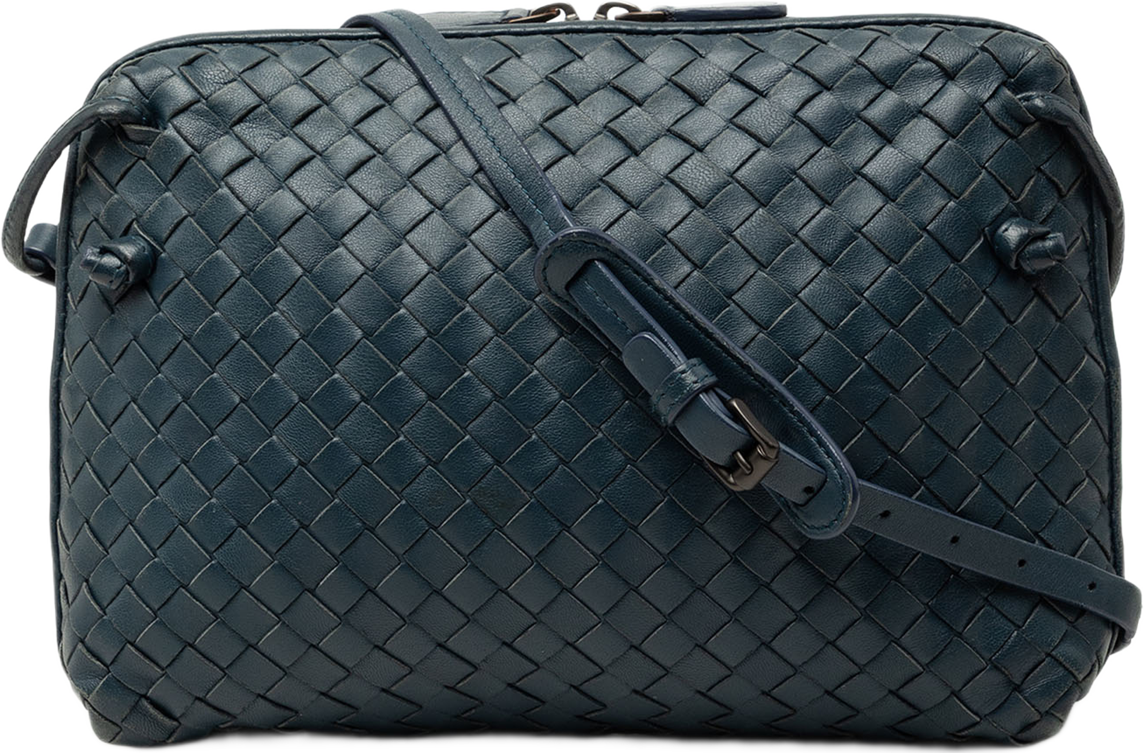 Bottega Veneta Nappa Intrecciato Nodini Crossbody, från Luxclusif, i färgen blå. Klicka för att öppna bilden i stort format