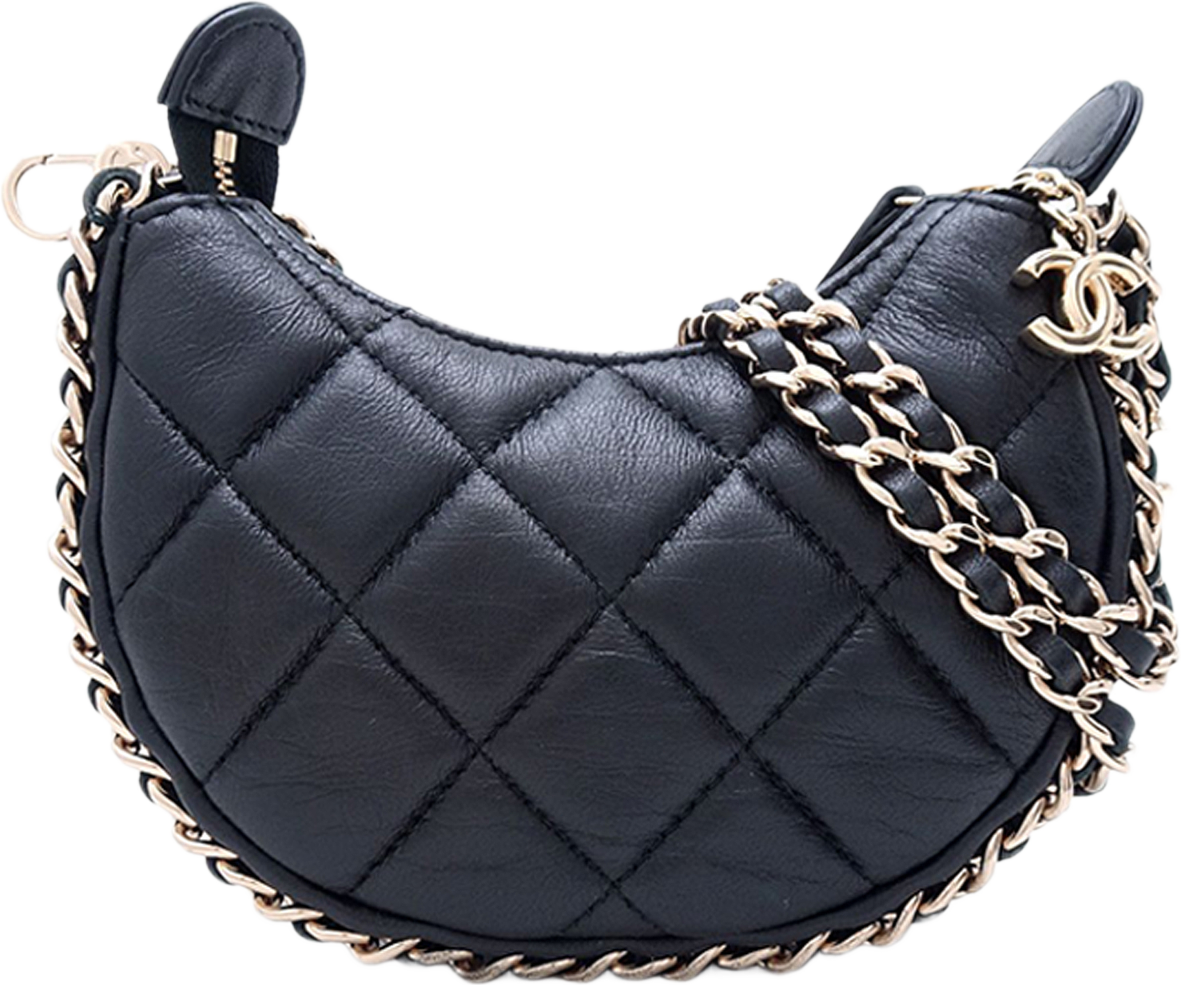 Chanel Mini Quilted Lambskin Chain Around Hook Hobo, från Luxclusif, i färgen black. Klicka för att öppna bilden i stort format