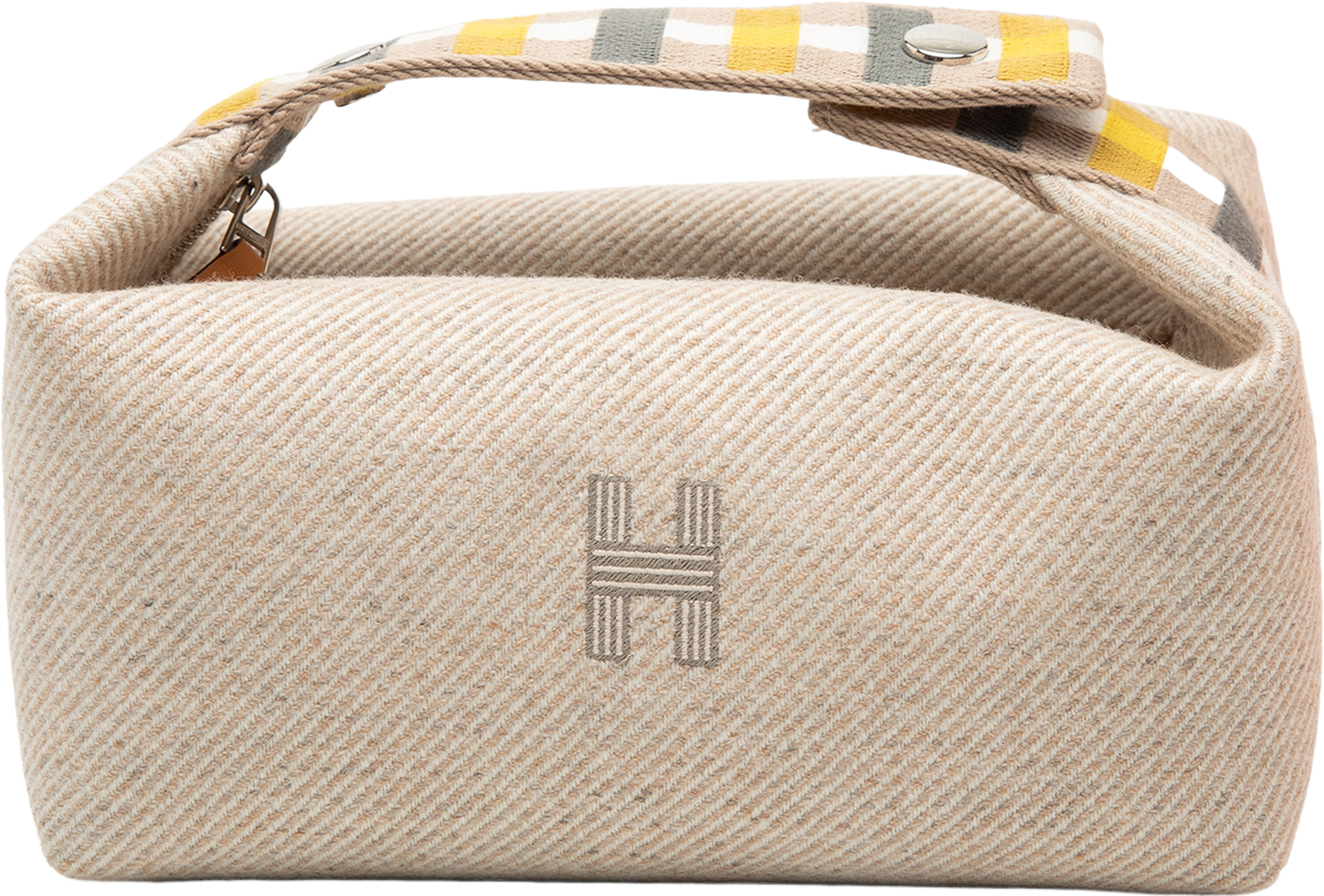 Hermès Small Wool Bride A Brac Au Carre Case, från Luxclusif, i färgen light beige. Klicka för att öppna bilden i stort format