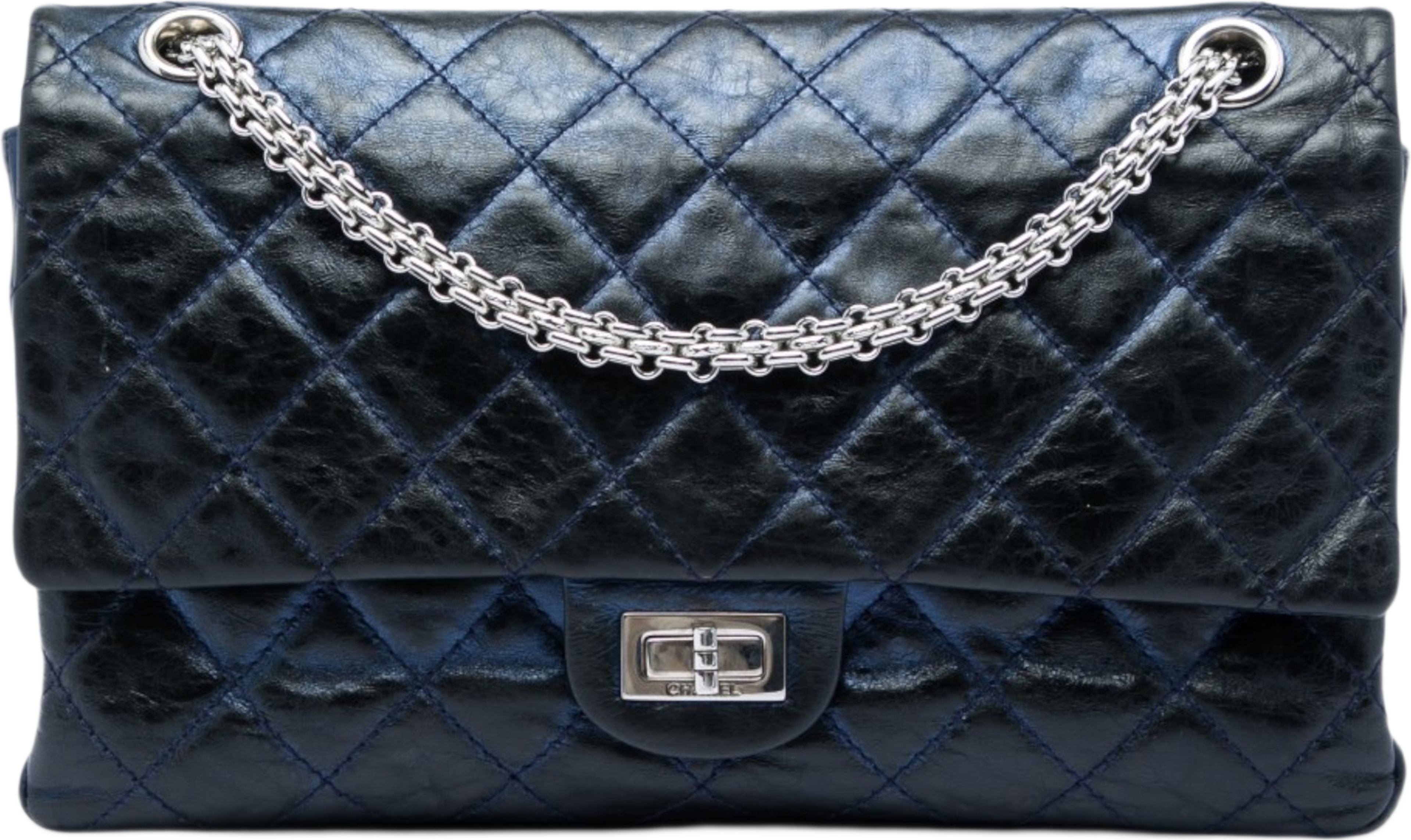 Chanel Quilted Aged Calfskin Reissue 2.55 Double Flap 226, från Luxclusif, i färgen blå. Klicka för att öppna bilden i stort format
