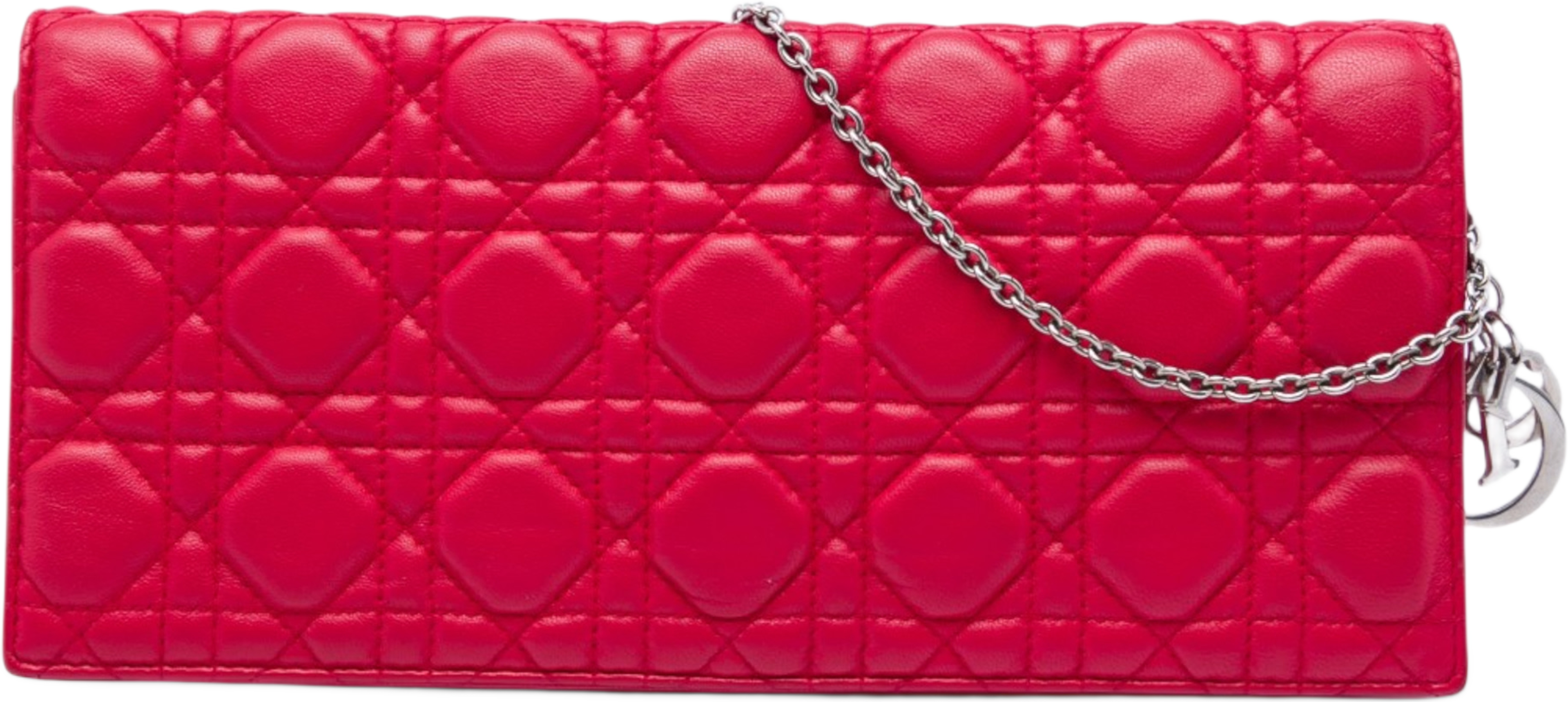 Dior Patent Cannage Lady Dior Clutch With Chain, från Luxclusif, i färgen röd. Klicka för att öppna bilden i stort format