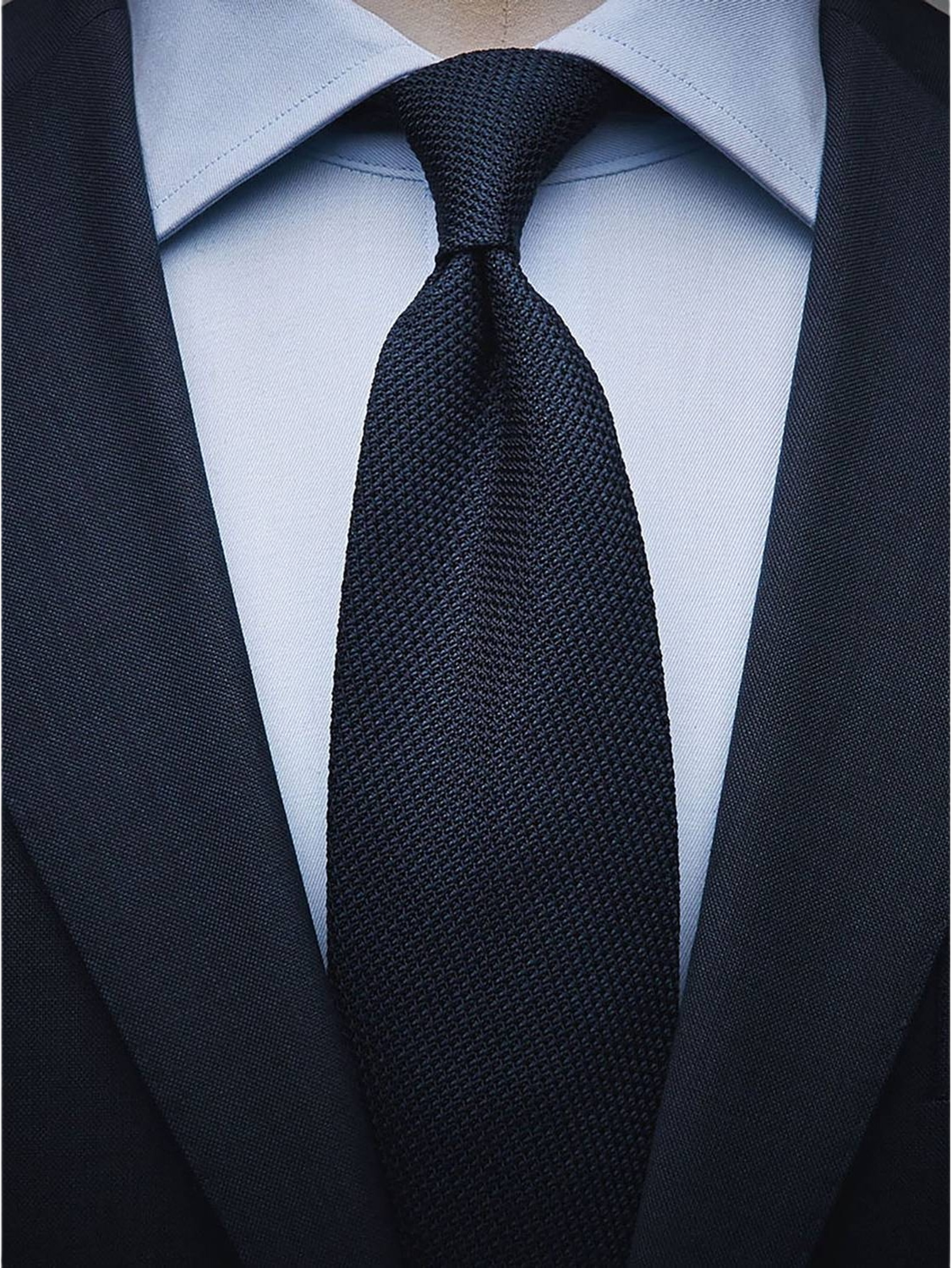 Grenadine Tie