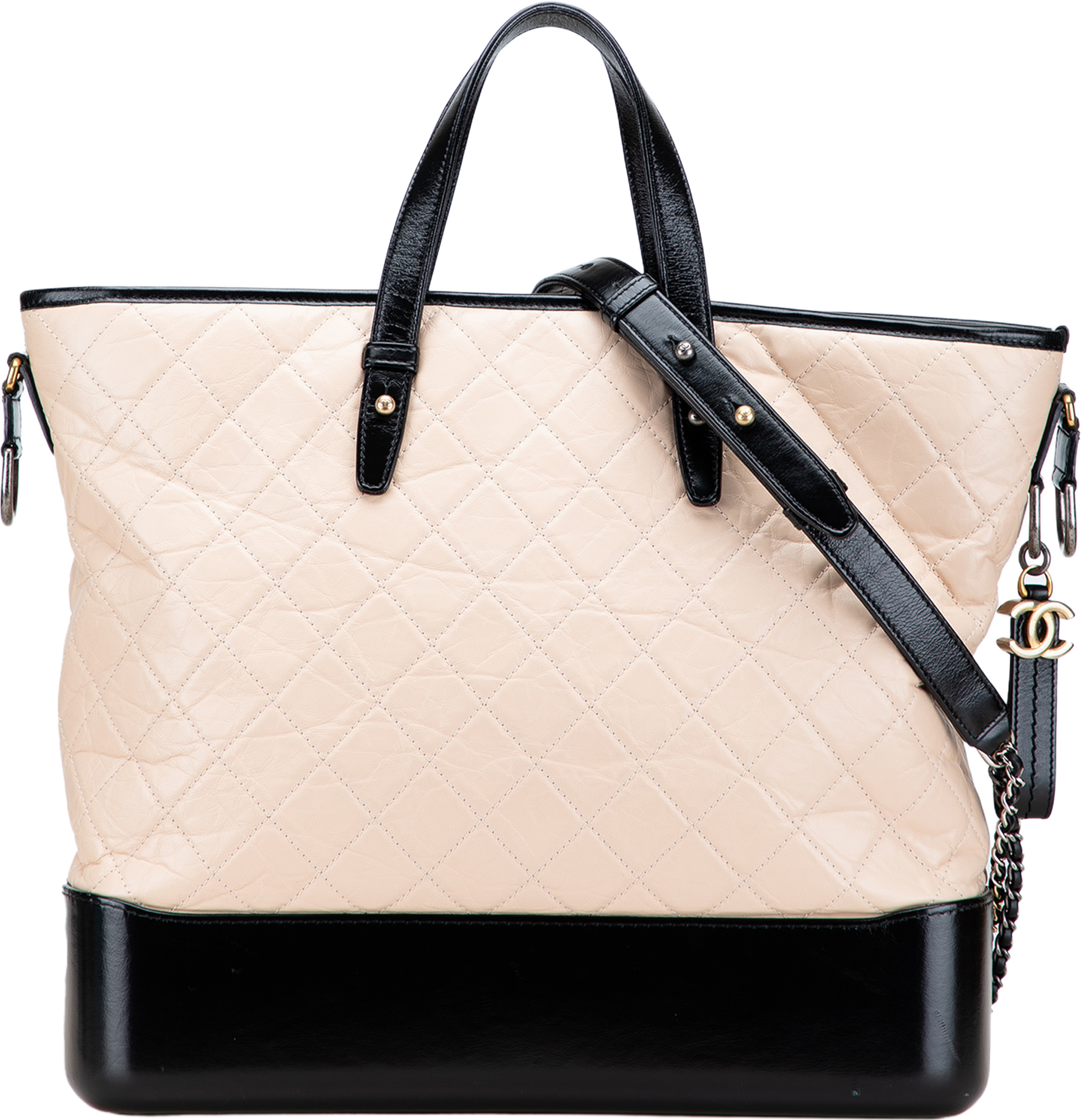 Chanel Large Aged Calfskin Gabrielle Shopping Tote, från Luxclusif, i färgen light beige. Klicka för att öppna bilden i stort format