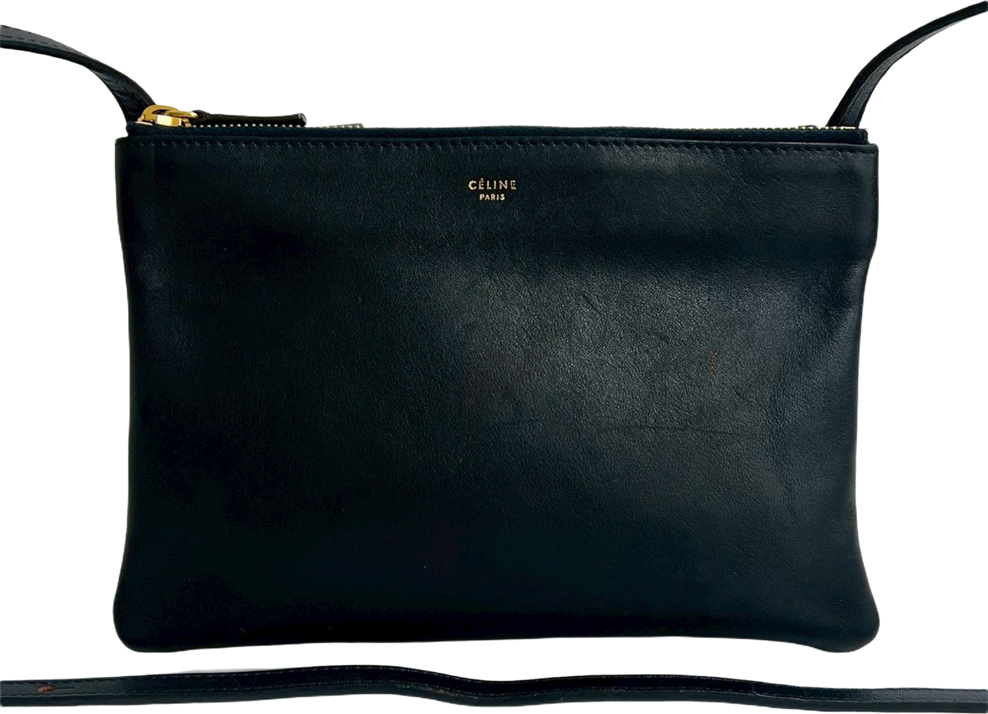 Celine Small Lambskin Trio Crossbody, från Luxclusif, i färgen black. Klicka för att öppna bilden i stort format