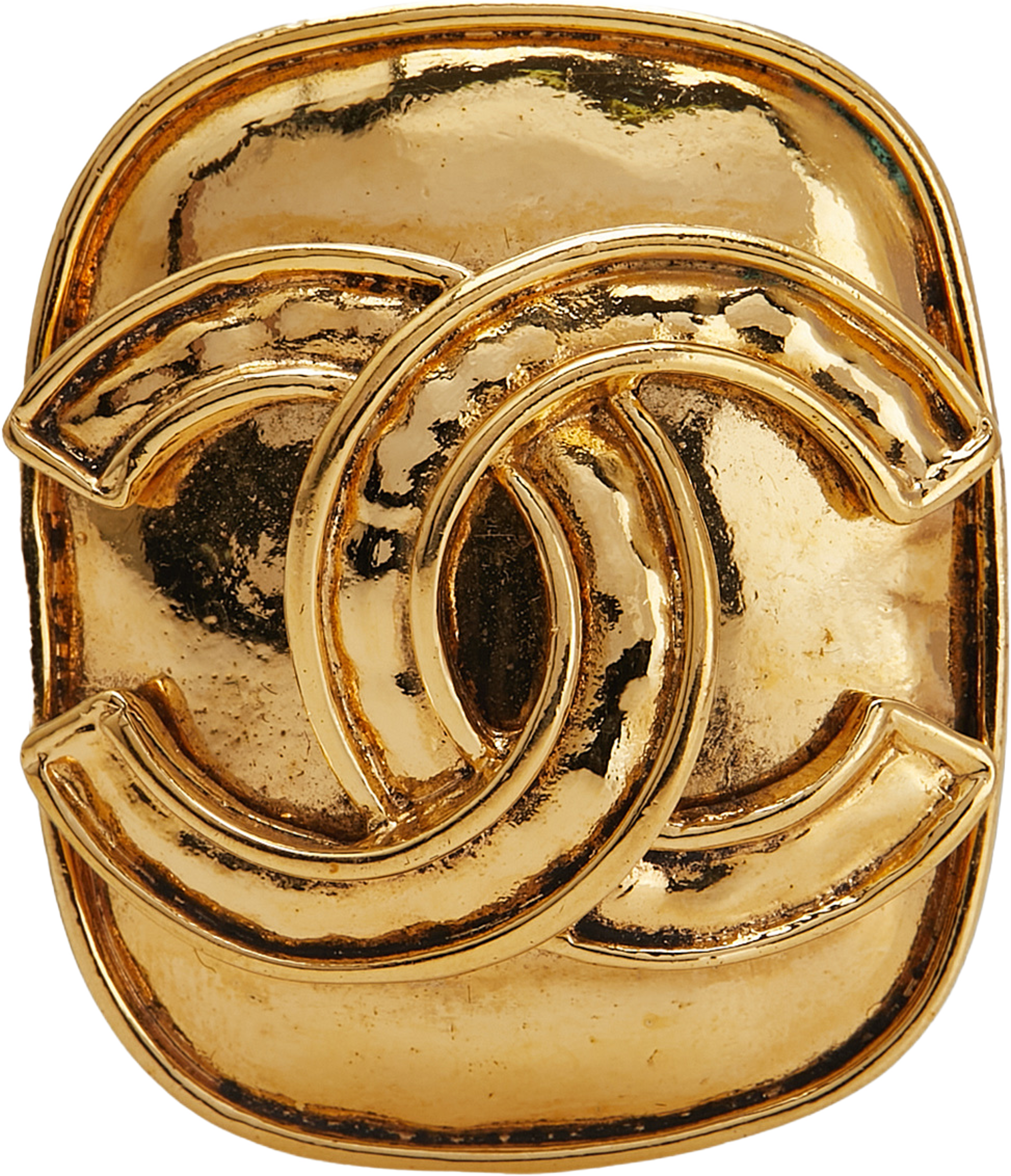 Chanel Gold Plated Cc Brooch, från Luxclusif, i färgen gold. Klicka för att öppna bilden i stort format