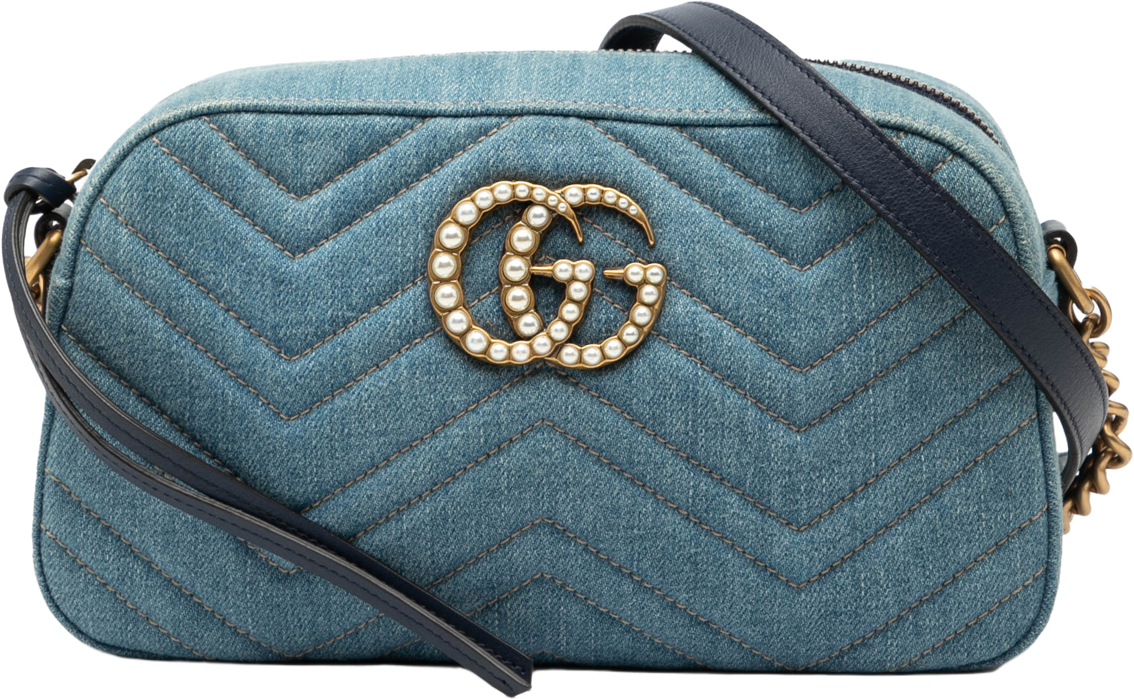 Gucci Small Gg Marmont Matelasse Denim Pearly Crossbody, från Luxclusif, i färgen denim. Klicka för att öppna bilden i stort format
