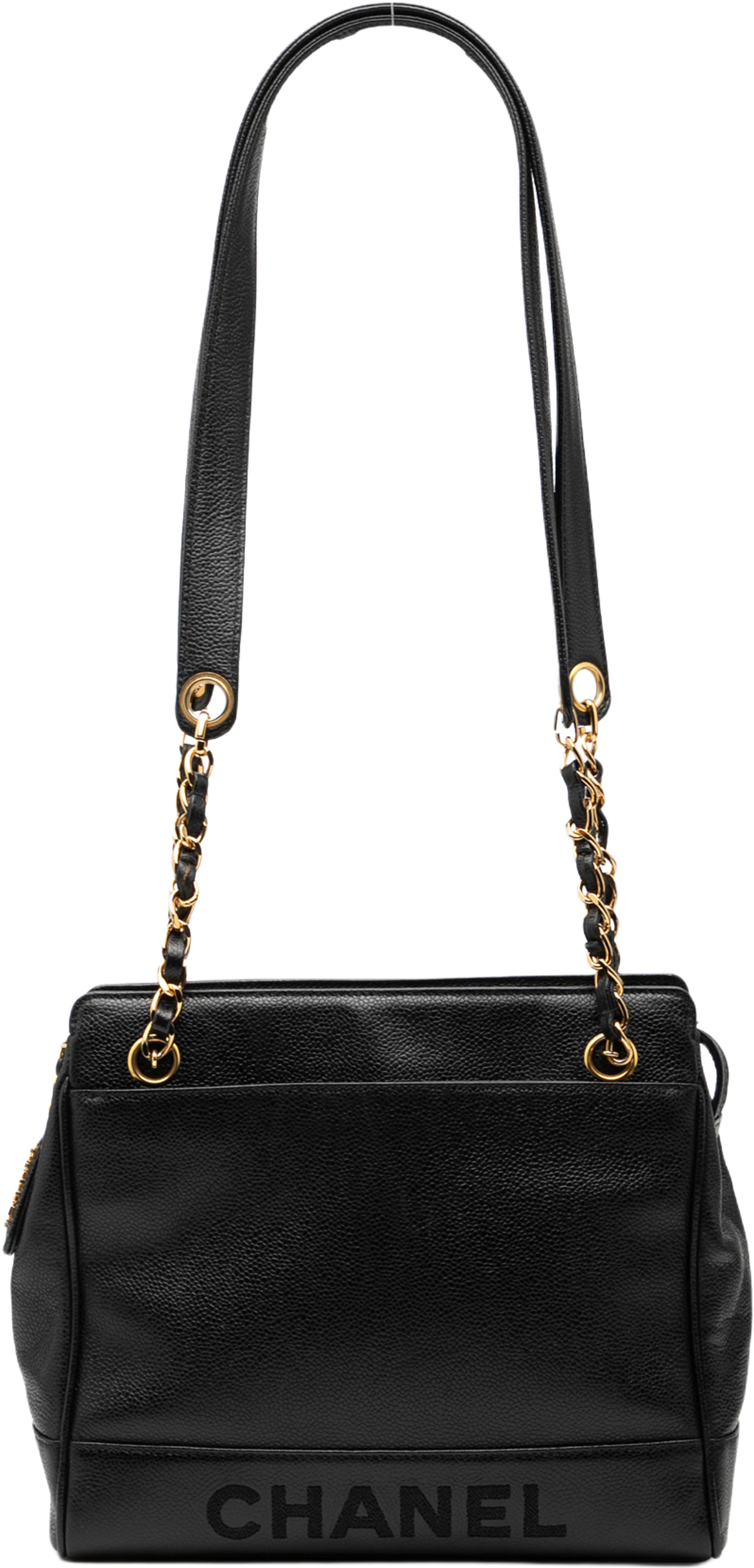 Chanel Caviar Logo Chain Shoulder Bag, från Luxclusif, i färgen black. Klicka för att öppna bilden i stort format