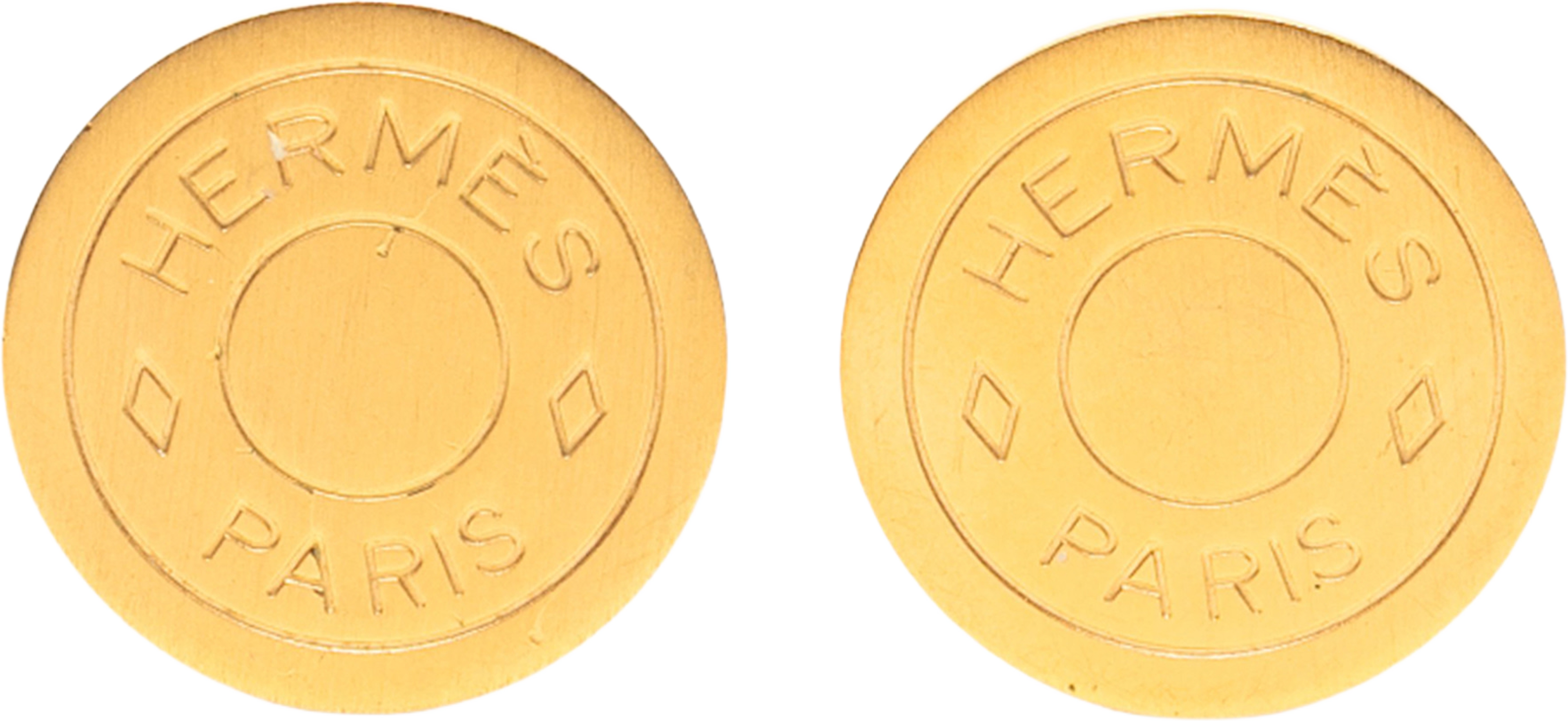 Hermès Gold Plated Bijouterie Fantaisie Clou De Selle Clip On Earrings, från Luxclusif, i färgen gold. Klicka för att öppna bilden i stort format