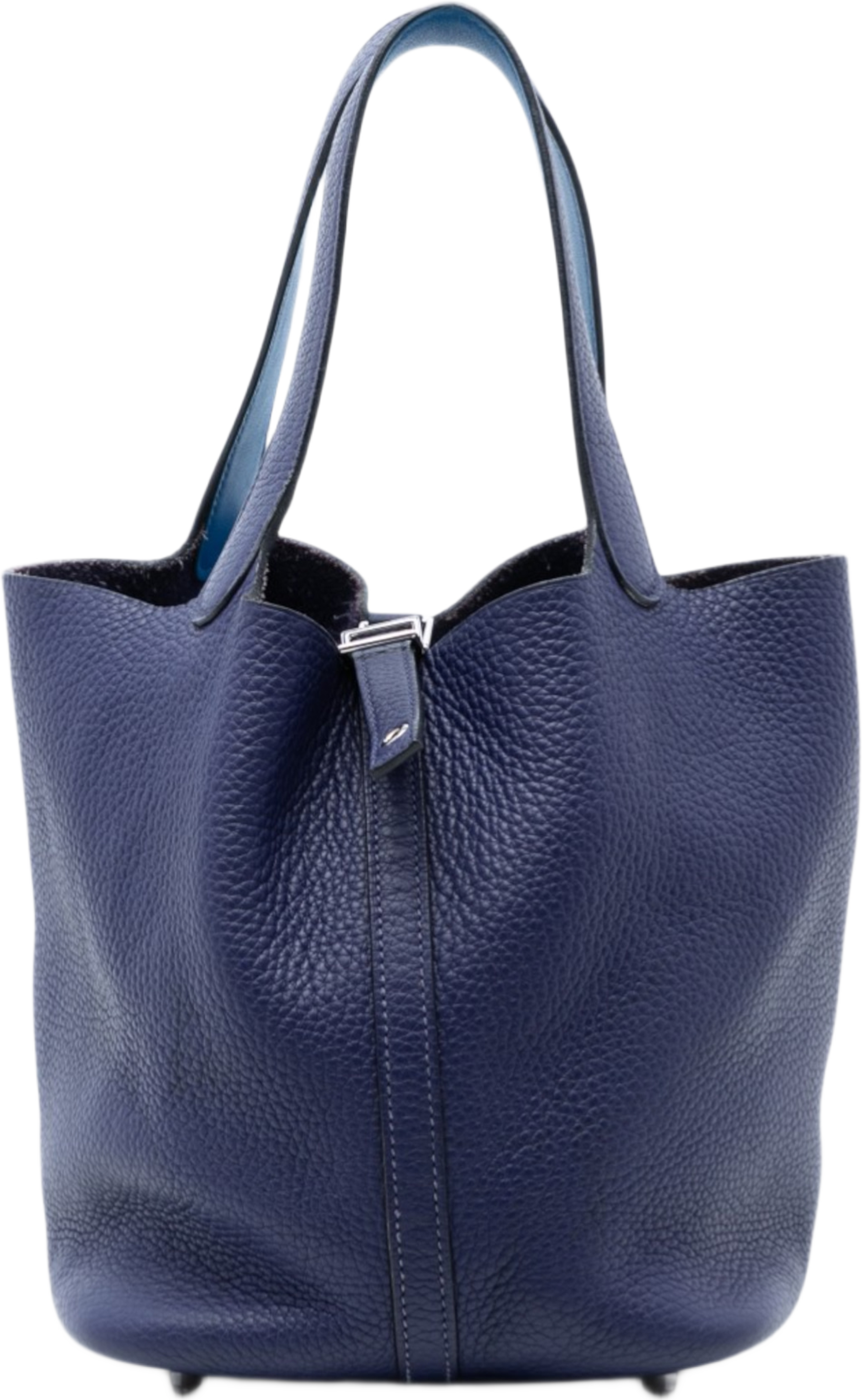 Hermès Clemence Picotin Lock 22, från Luxclusif, i färgen dark blue. Klicka för att öppna bilden i stort format