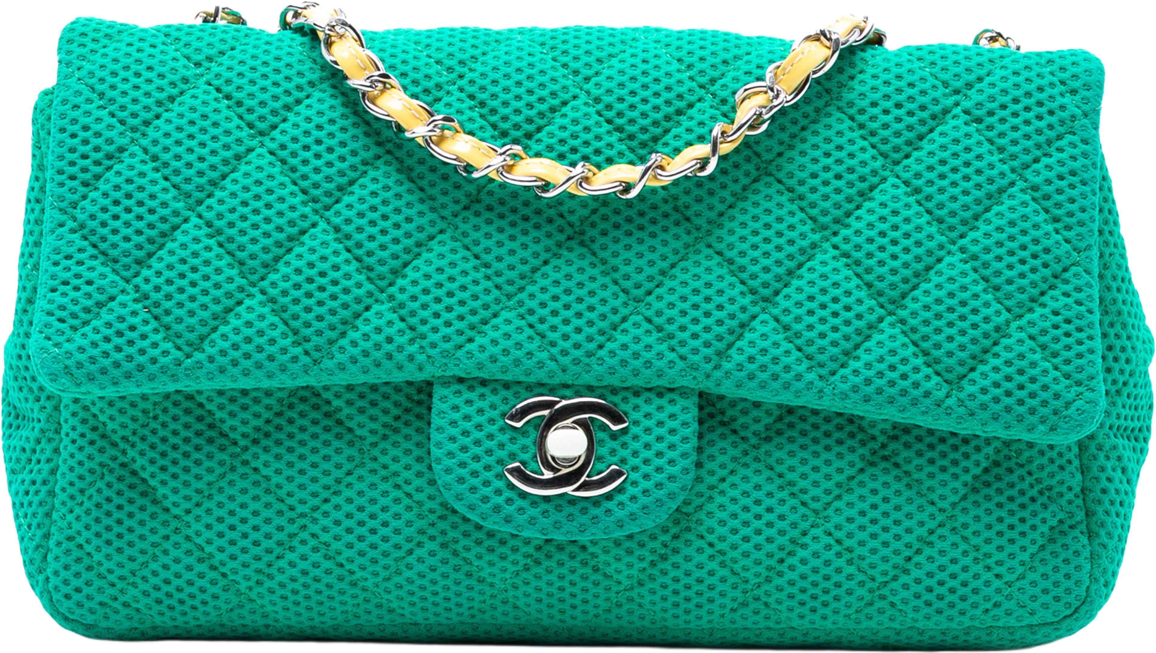 Chanel Medium Classic Mesh Single Flap, från Luxclusif, i färgen green. Klicka för att öppna bilden i stort format