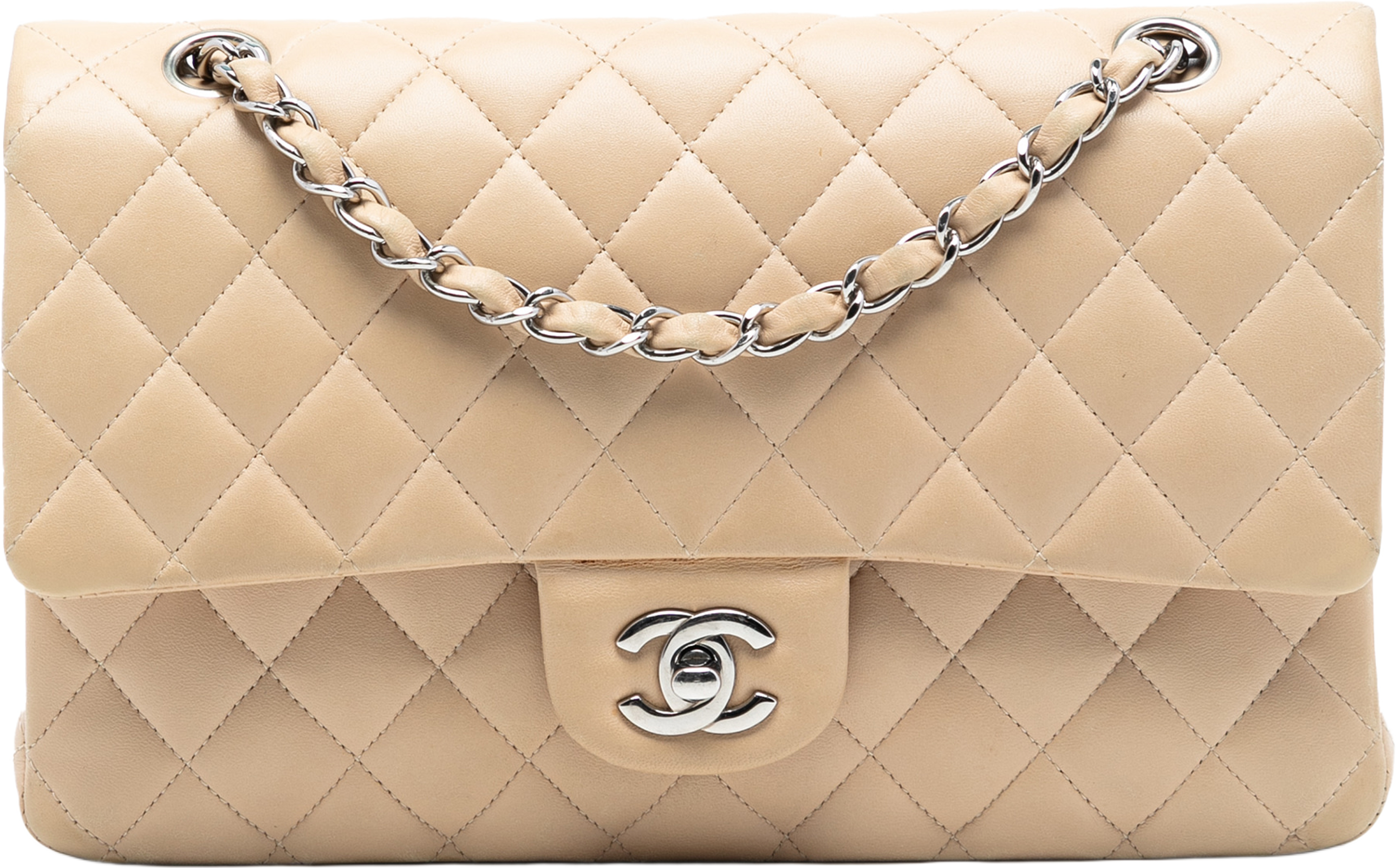 Chanel Medium Classic Lambskin Double Flap, från Luxclusif, i färgen beige. Klicka för att öppna bilden i stort format