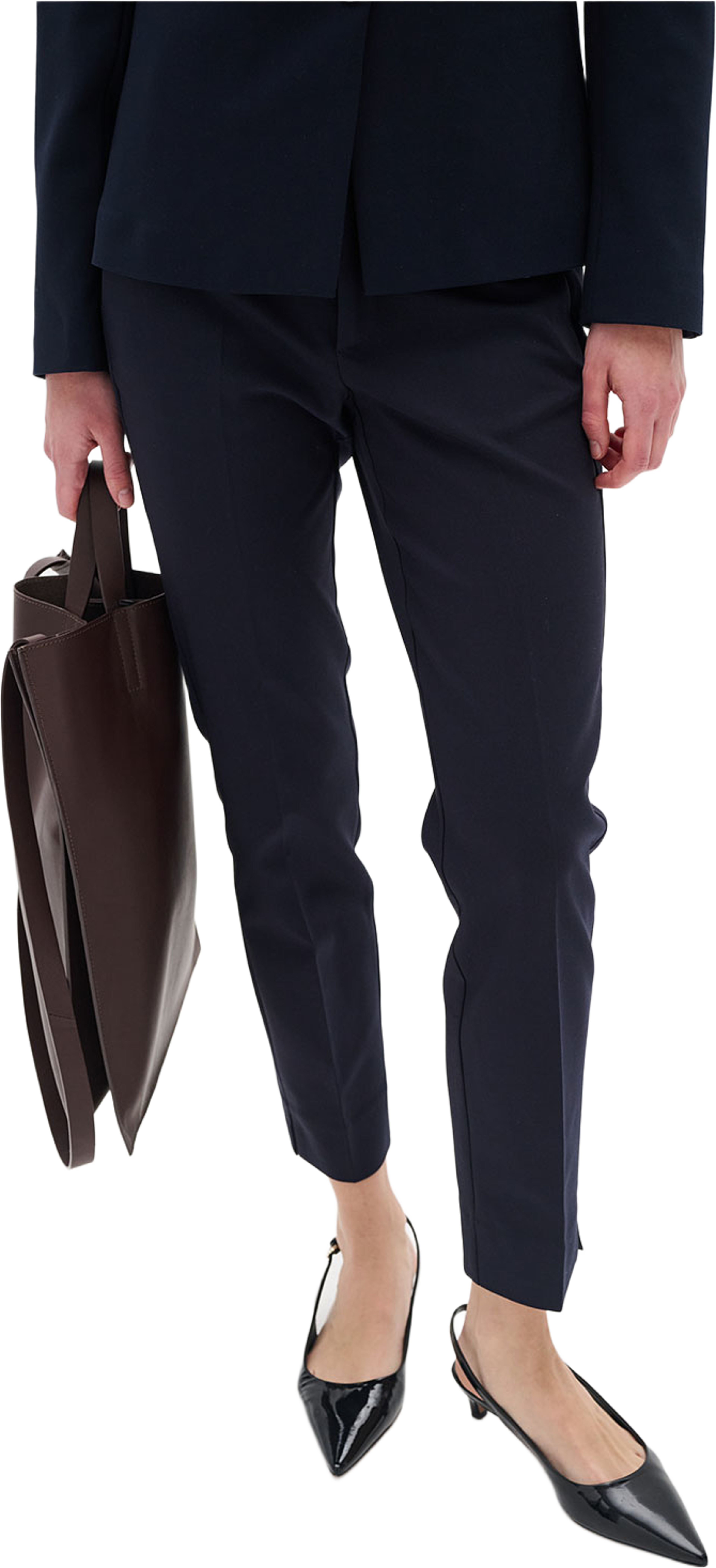 Zella Pants, från Inwear, i färgen Marineblue. Klicka för att öppna bilden i stort format