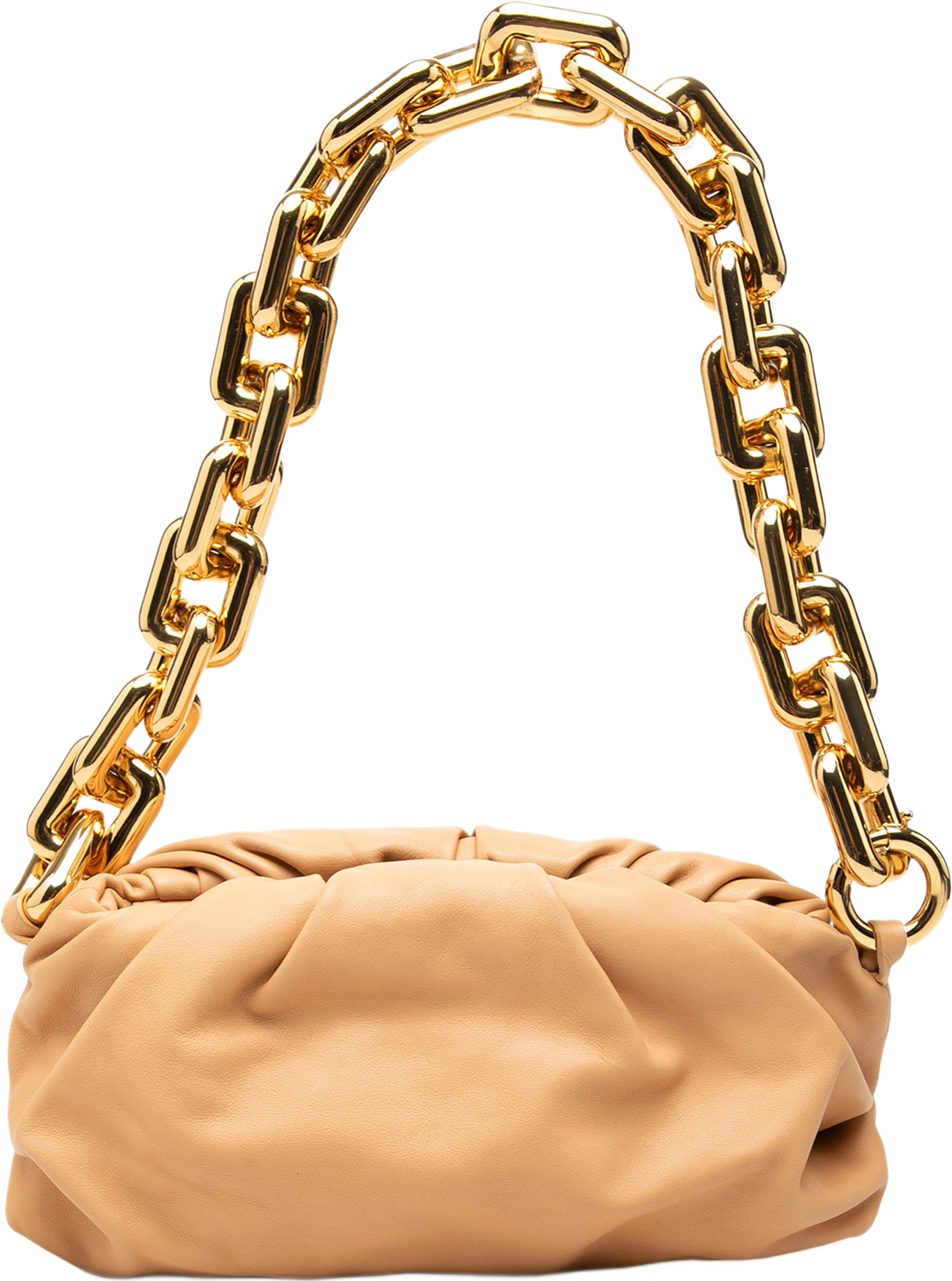 Bottega Veneta Lambskin Chain Pouch, från Luxclusif, i färgen beige. Klicka för att öppna bilden i stort format