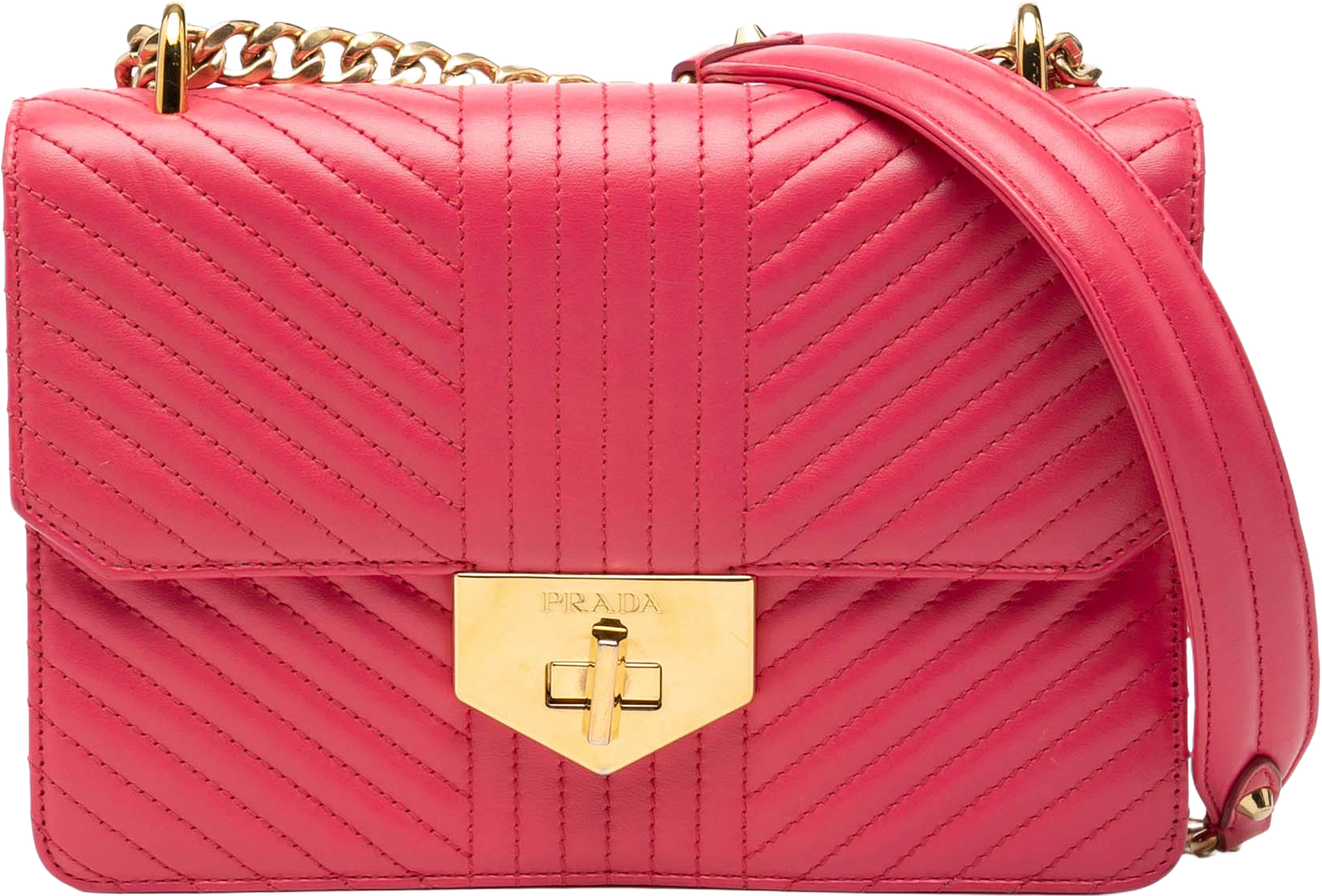 Prada Soft Calf Chevron Impunture Turn Lock Chain Crossbody, från Luxclusif, i färgen blush. Klicka för att öppna bilden i stort format