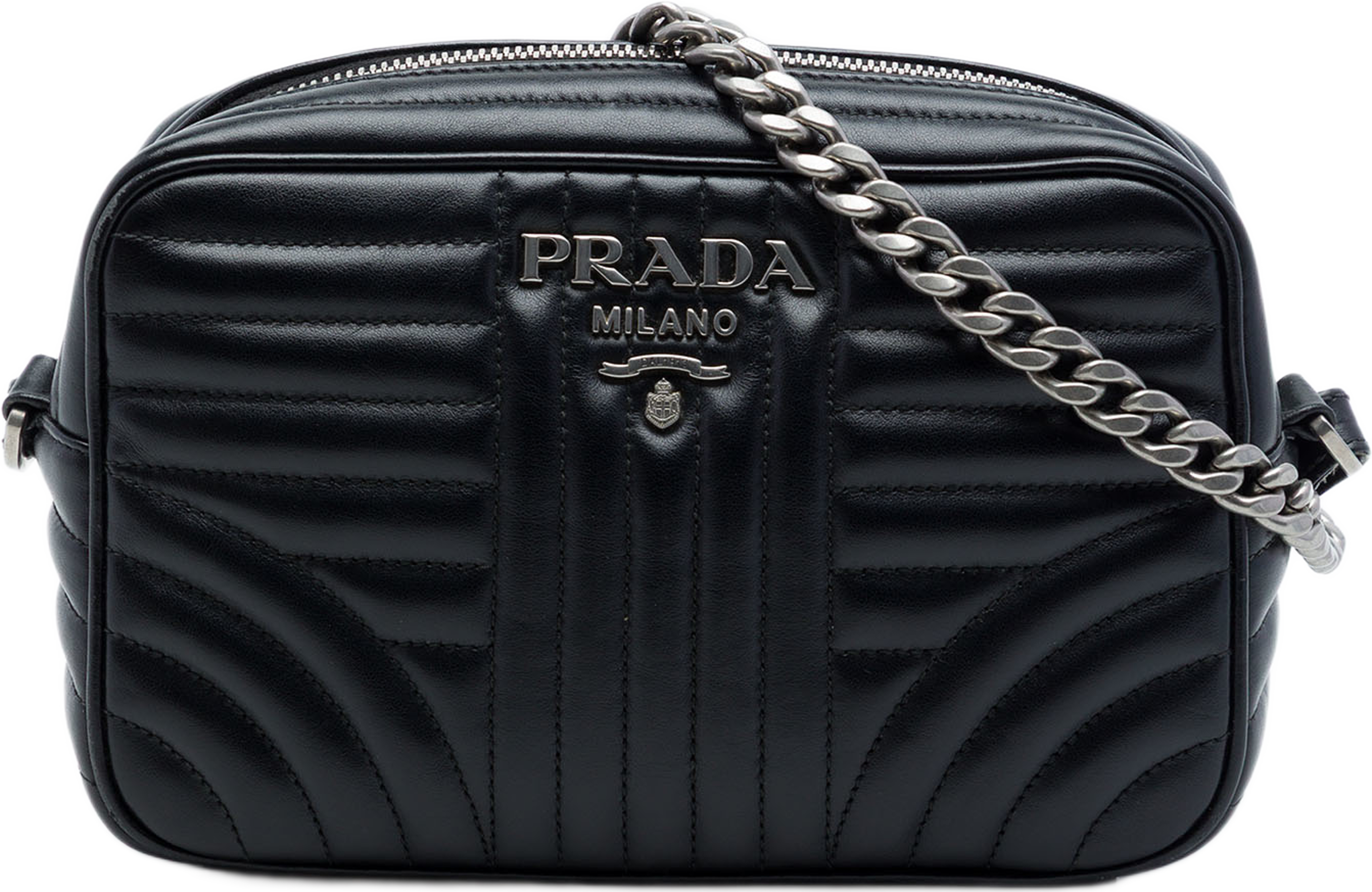 Prada Soft Calfskin Diagramme Camera Bag, från Luxclusif, i färgen svart. Klicka för att öppna bilden i stort format