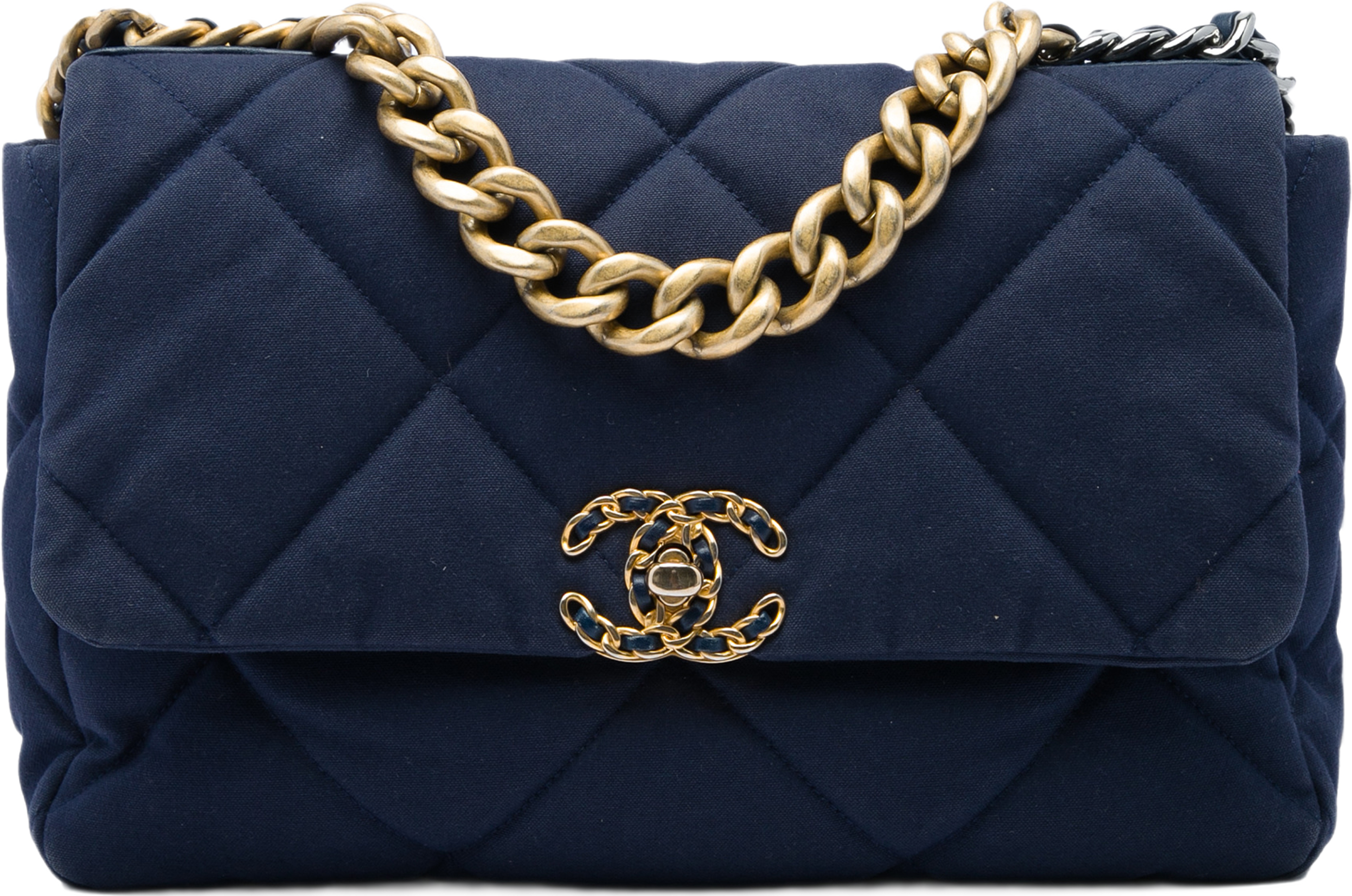 Chanel Large Canvas 19 Flap, från Luxclusif, i färgen blå. Klicka för att öppna bilden i stort format