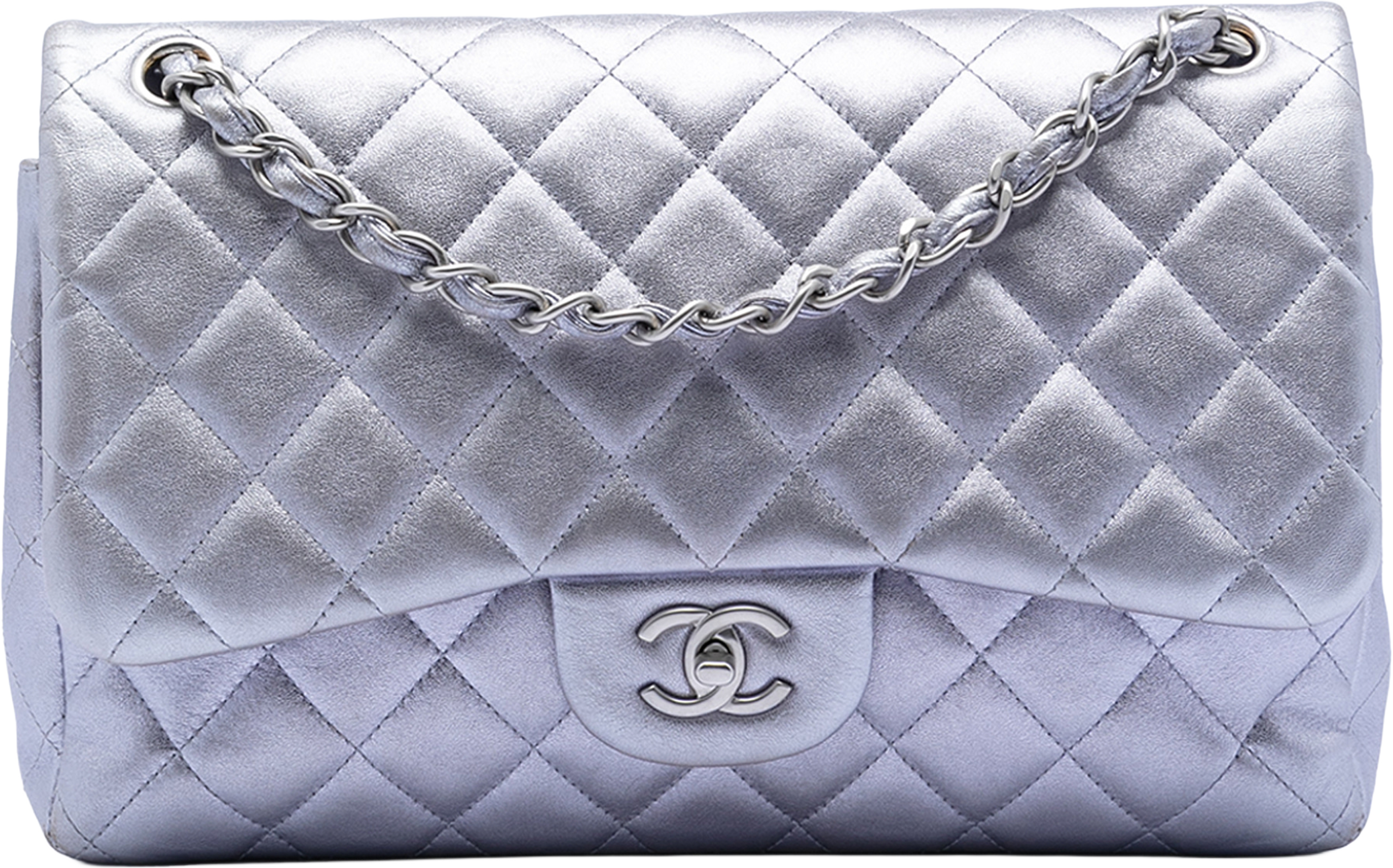 Chanel Jumbo Classic Metallic Lambskin Double Flap, från Luxclusif, i färgen light purple. Klicka för att öppna bilden i stort format