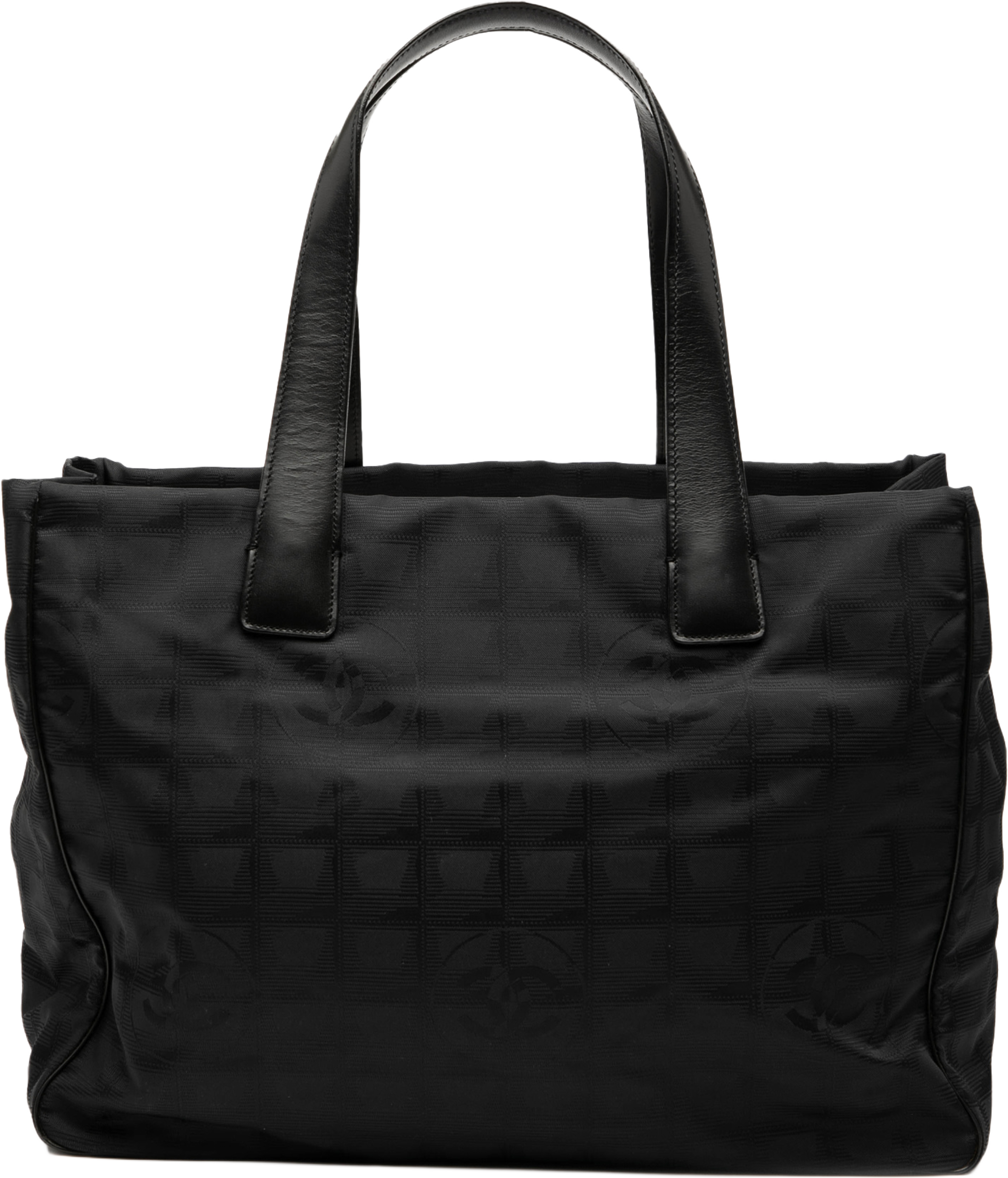 Chanel New Travel Line Nylon Tote, från Luxclusif, i färgen black. Klicka för att öppna bilden i stort format