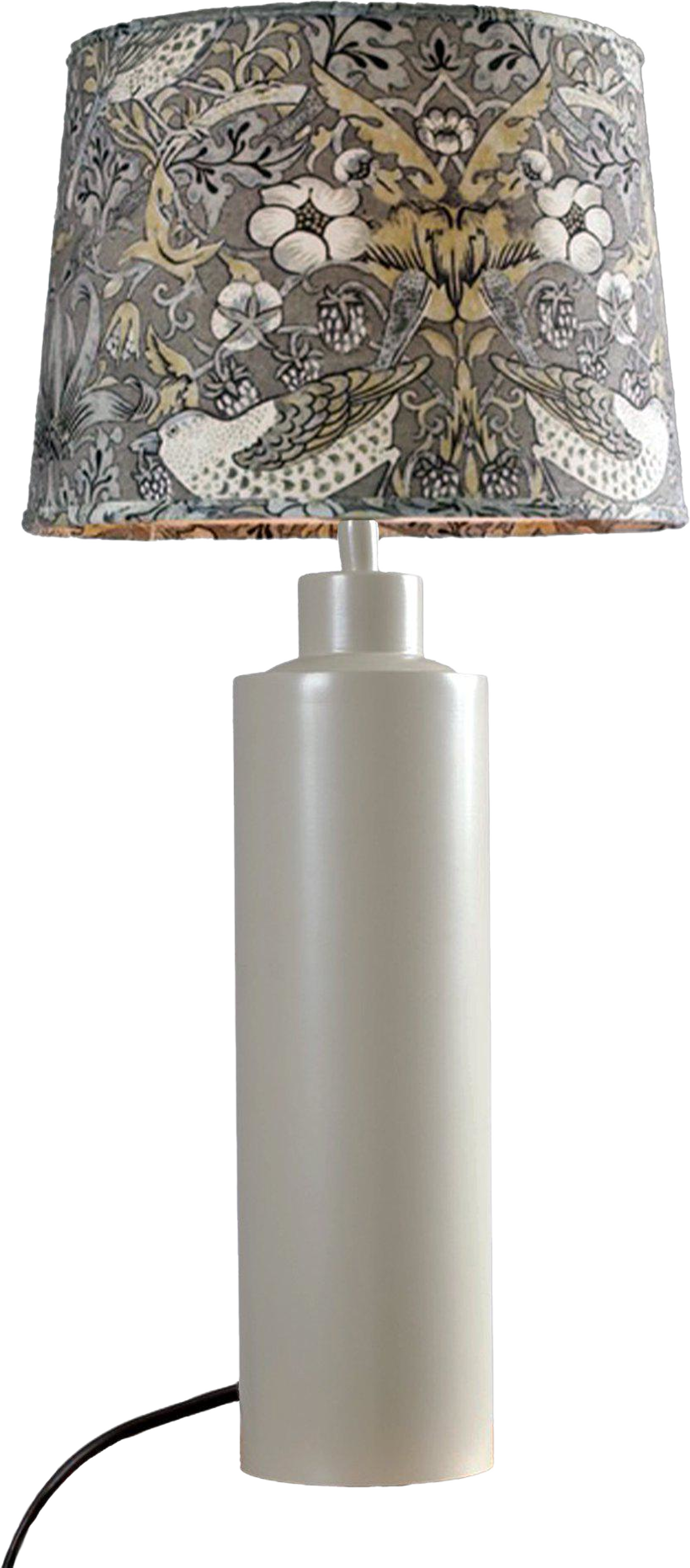 Solo Bordslampa Mönstrad, från PR Home, i färgen beige. Klicka för att öppna bilden i stort format