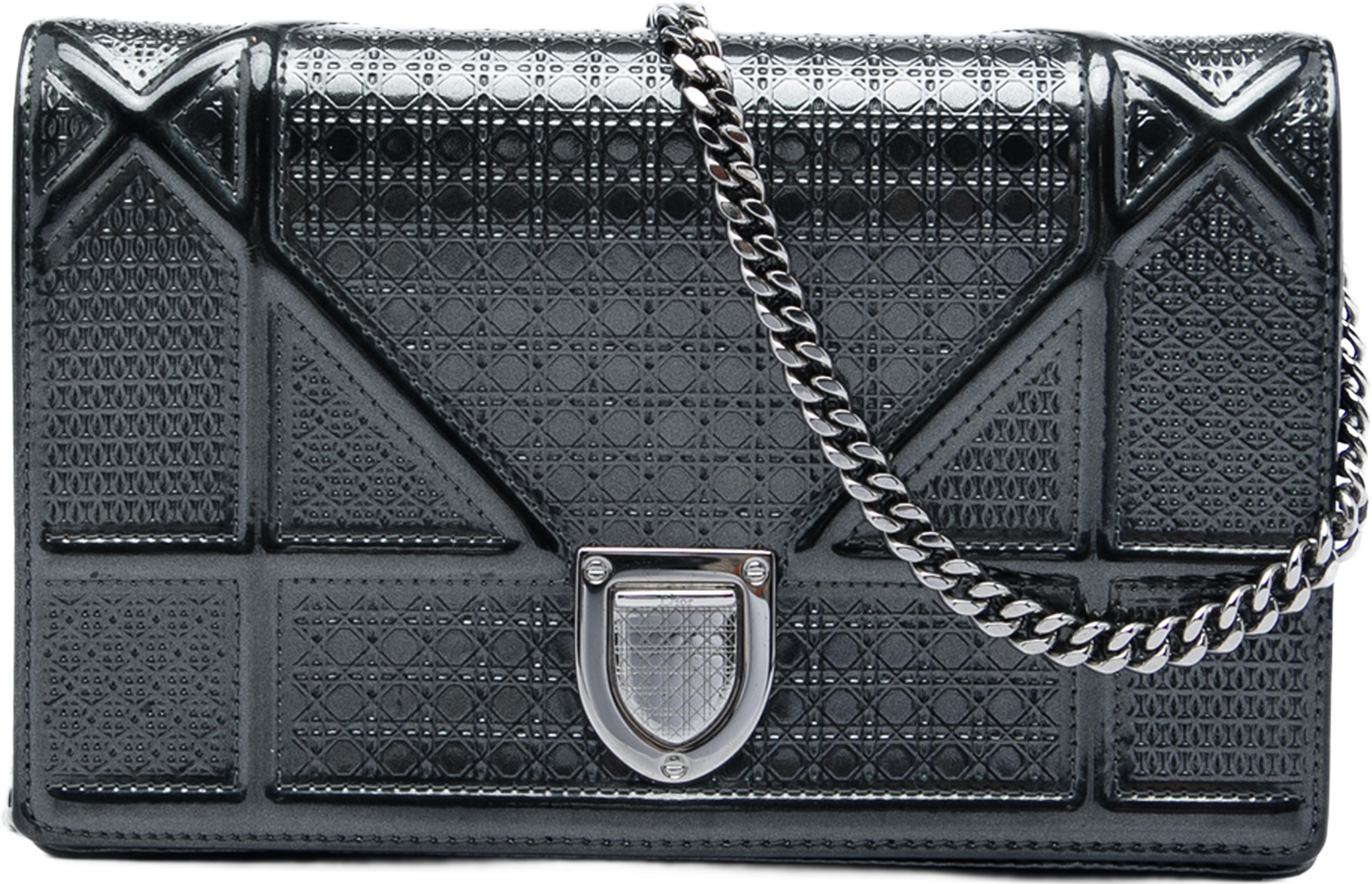 Dior Metallic Patent Microcannage Diorama Wallet On Chain, från Luxclusif, i färgen svart. Klicka för att öppna bilden i stort format