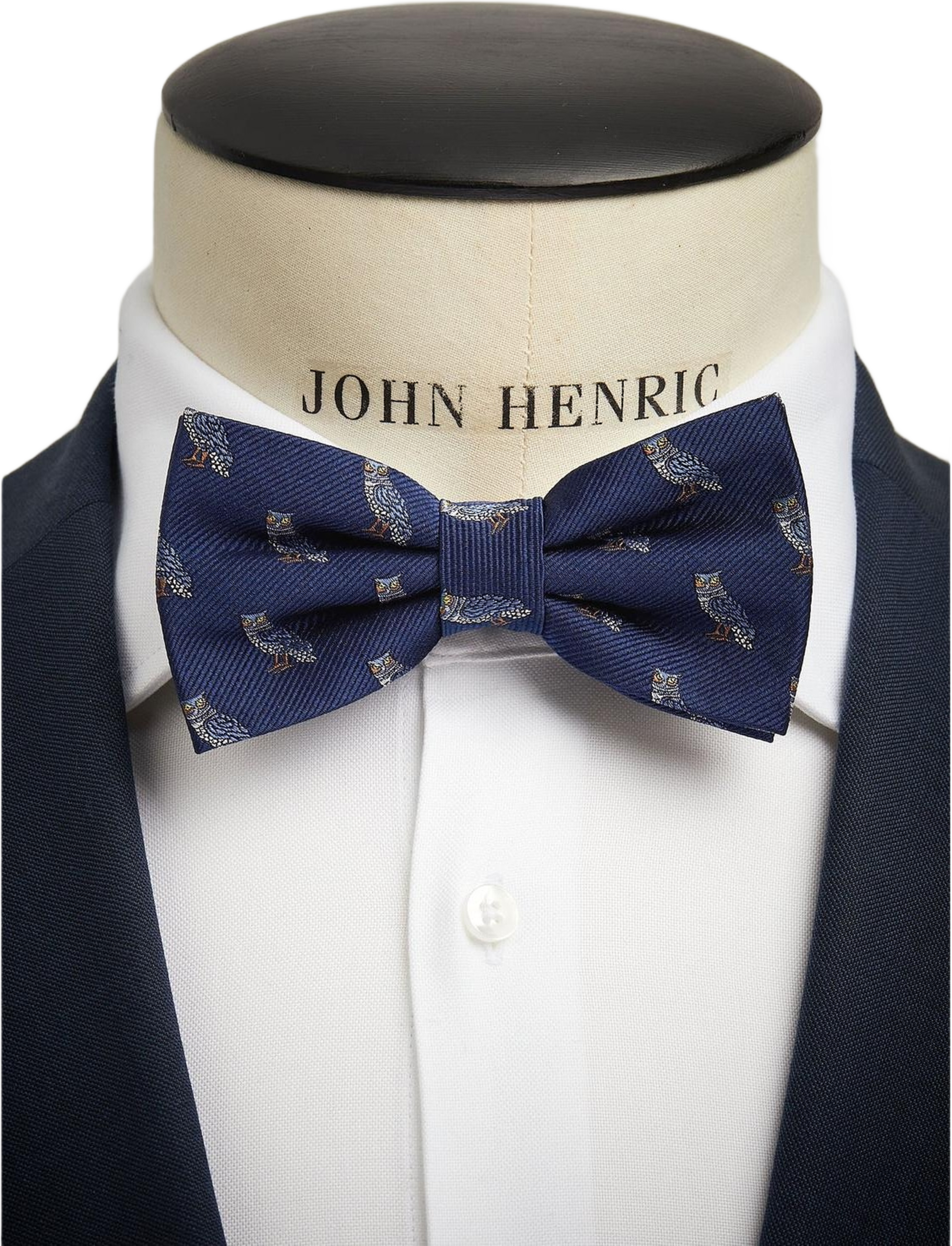 Bow Tie Motif