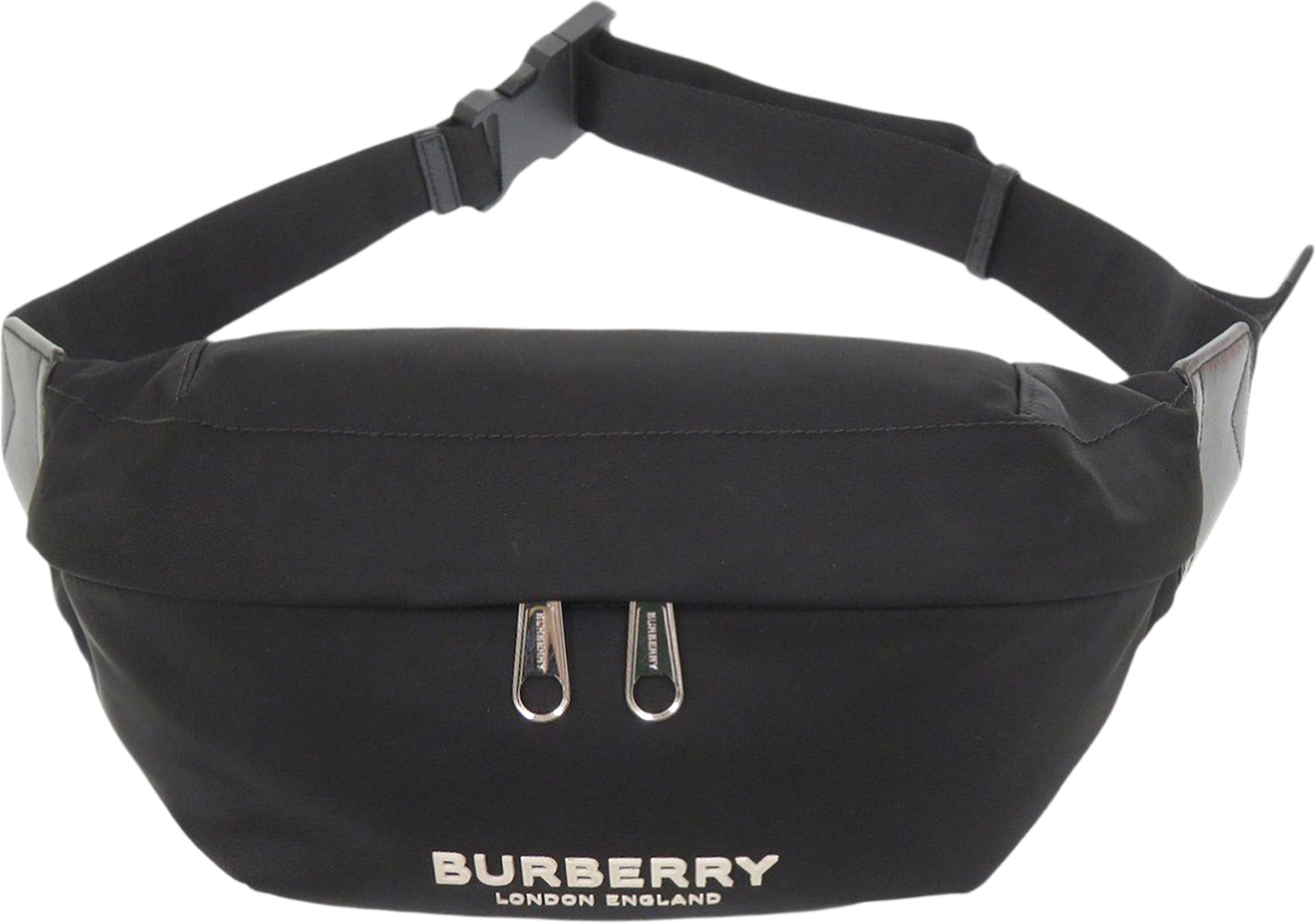 Burberry Nylon Sonny Logo Belt Bag, från Luxclusif, i färgen black. Klicka för att öppna bilden i stort format