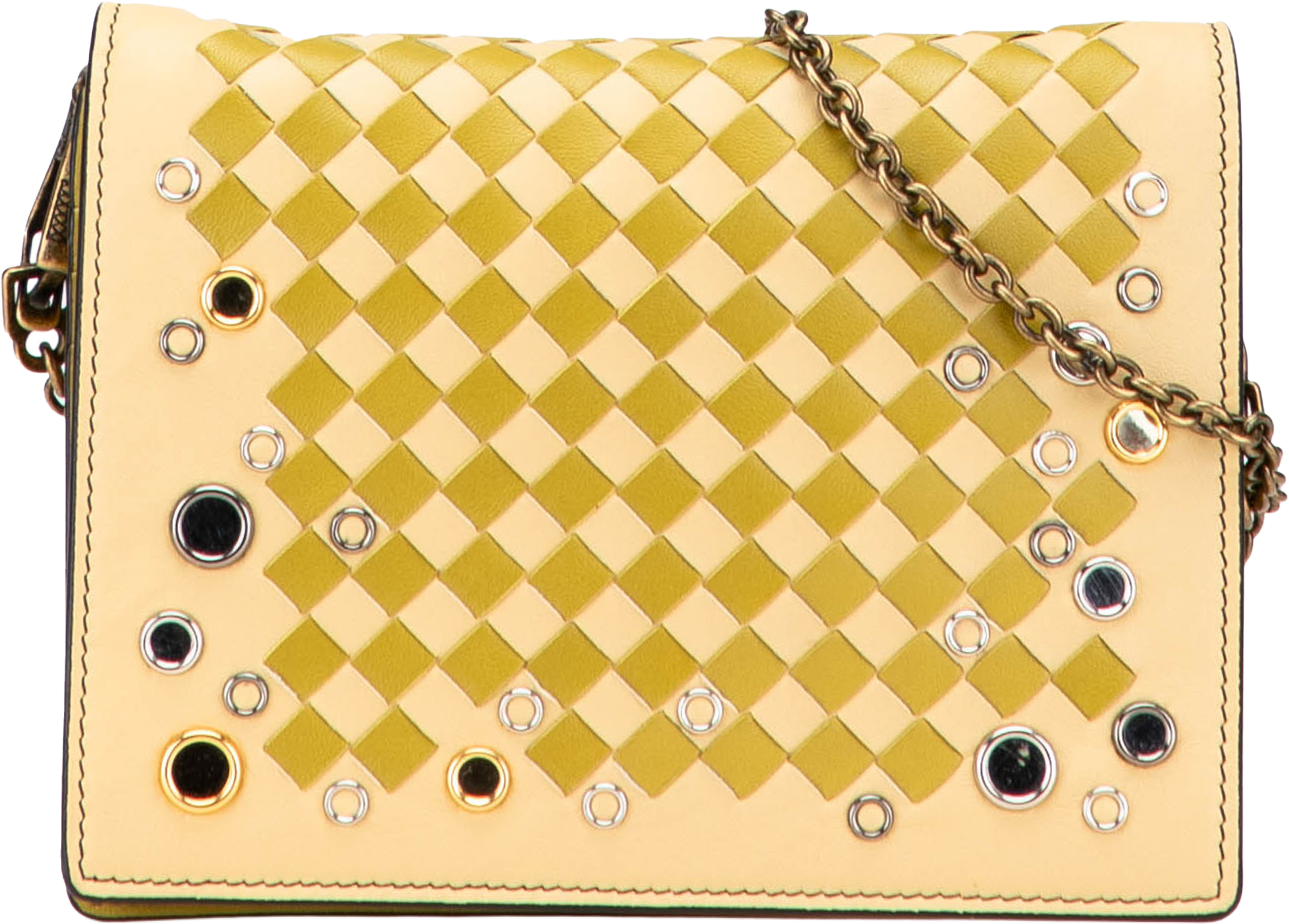 Bottega Veneta Nappa Intrecciato Studded Wallet On Chain, från Luxclusif, i färgen light yellow. Klicka för att öppna bilden i stort format
