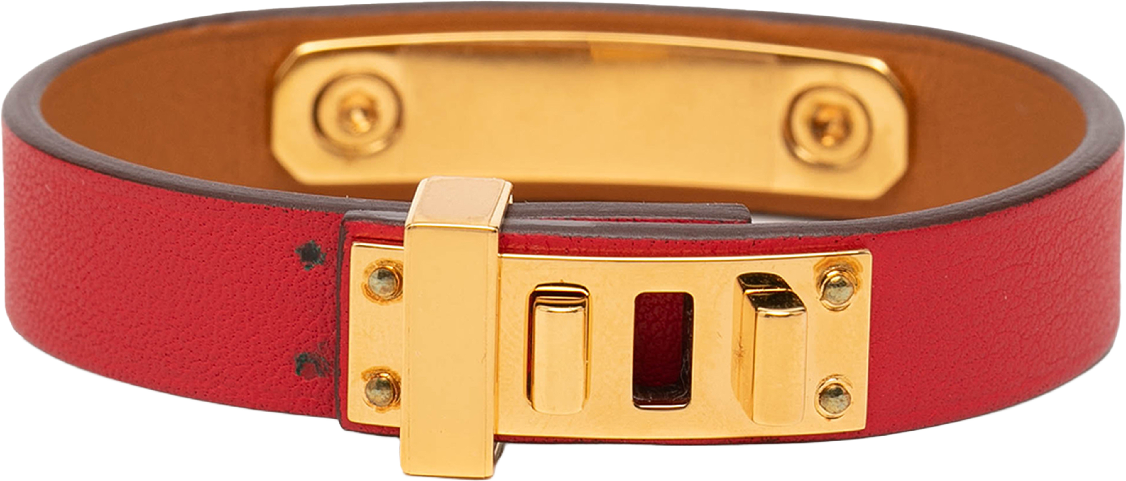 Hermès Narrow Swift As De Coeur Bracelet, från Luxclusif, i färgen red. Klicka för att öppna bilden i stort format